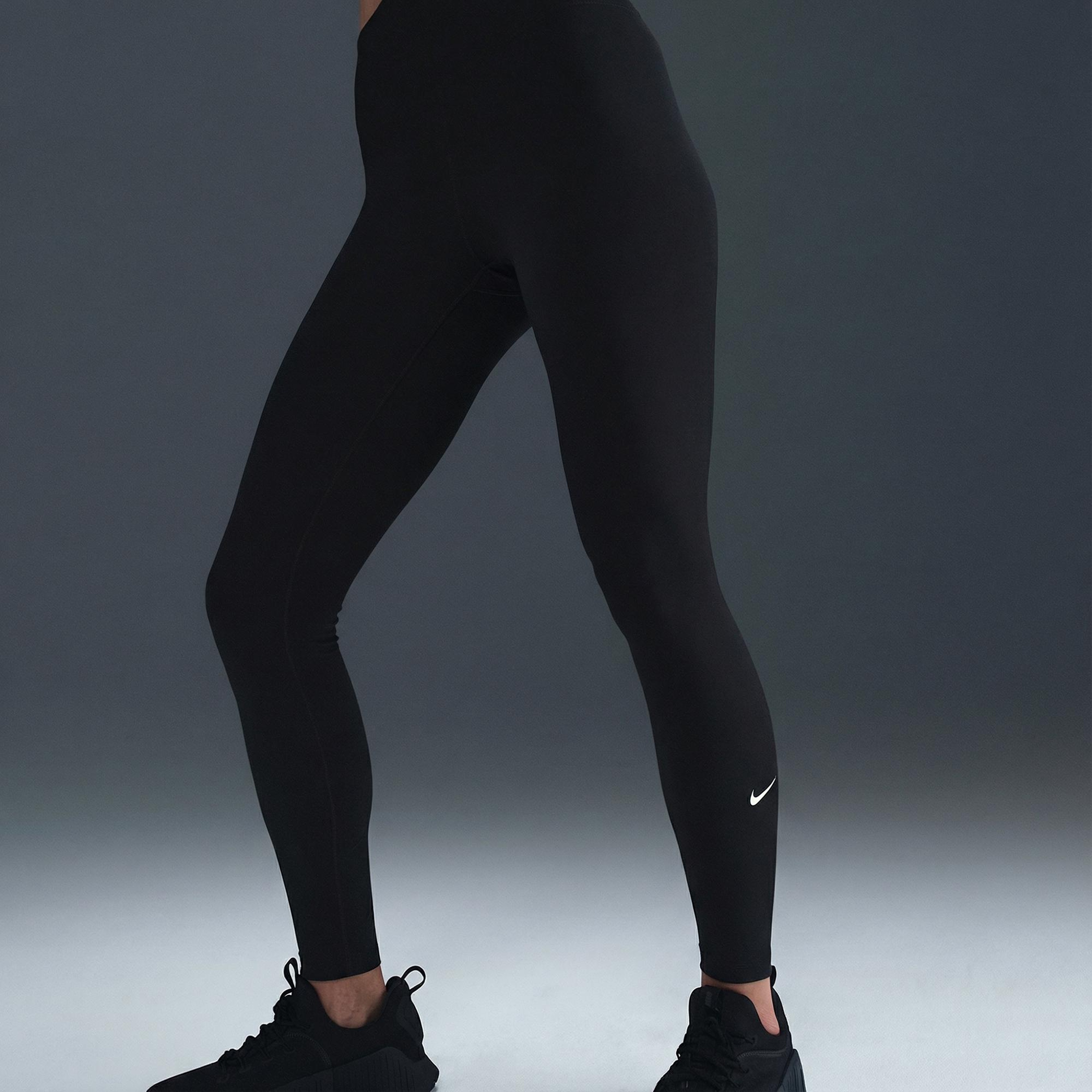 Nike One Dri-Fit Kadın Siyah Tayt