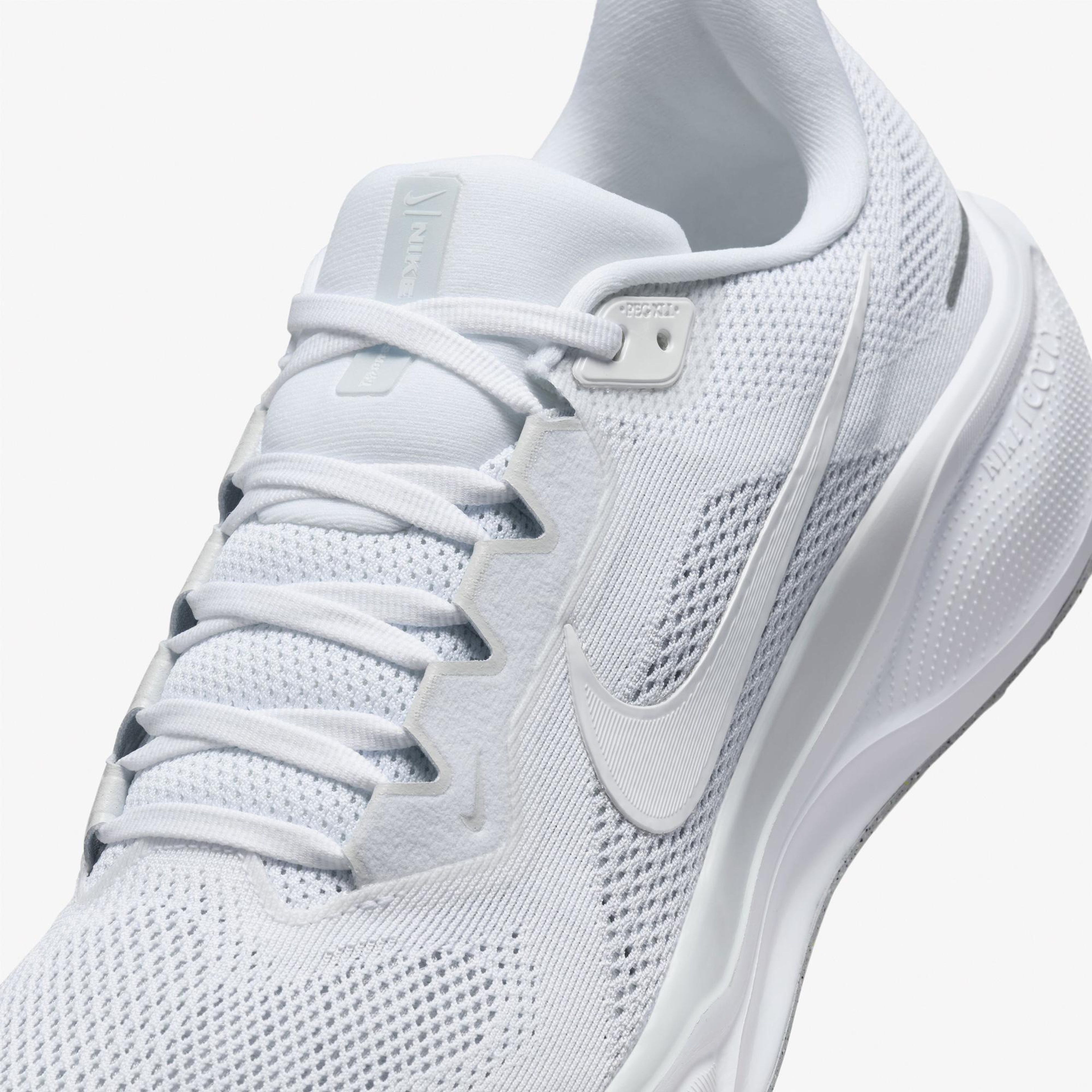 Nike Air Zoom Pegasus 41 Erkek Beyaz Koşu Ayakkabısı