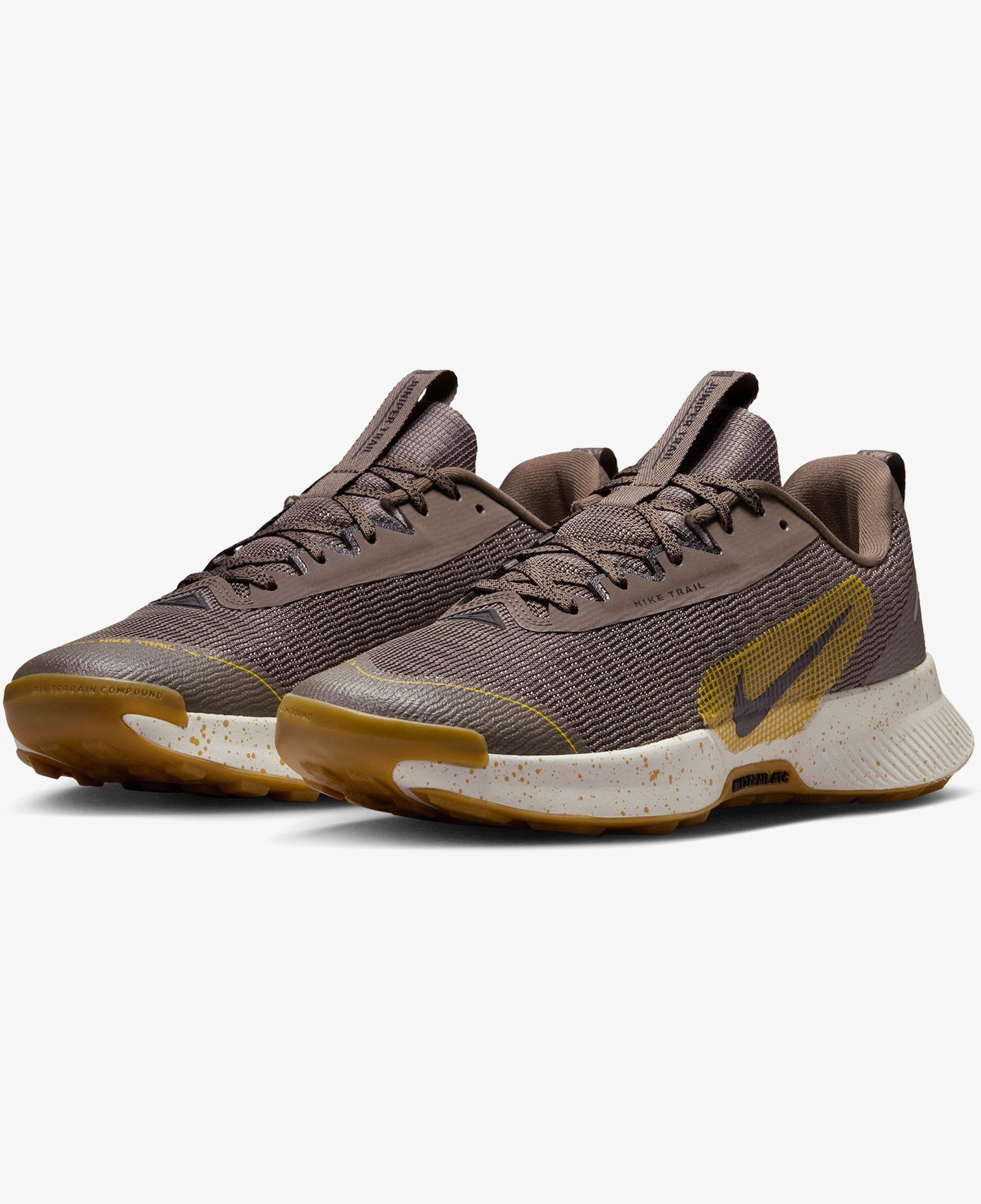 Nike Juniper Trail 3 Kadın Kahverengi Koşu Ayakkabısı