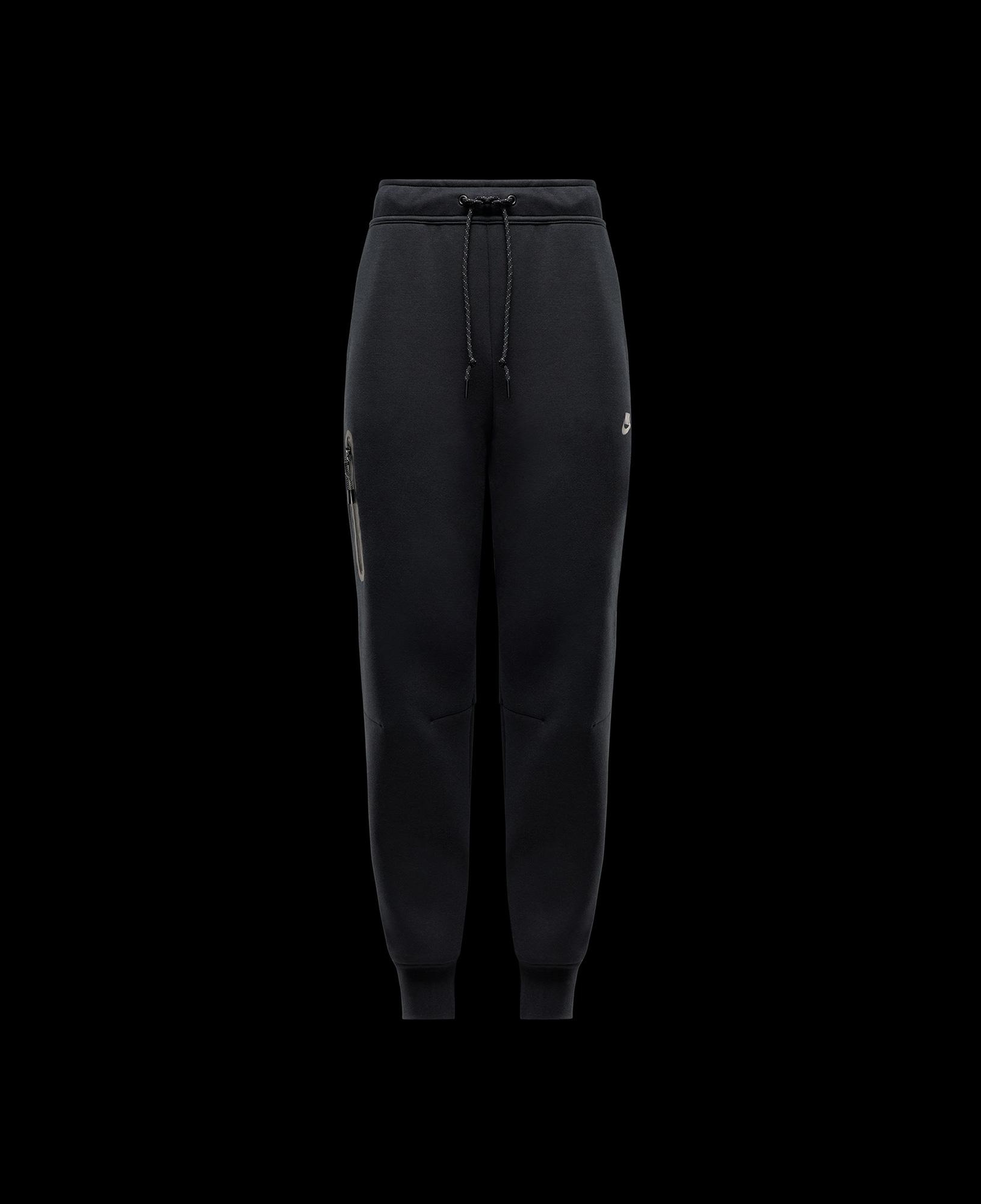 Nike Sportswear Tech Fleece Kadın Siyah Eşofman Altı