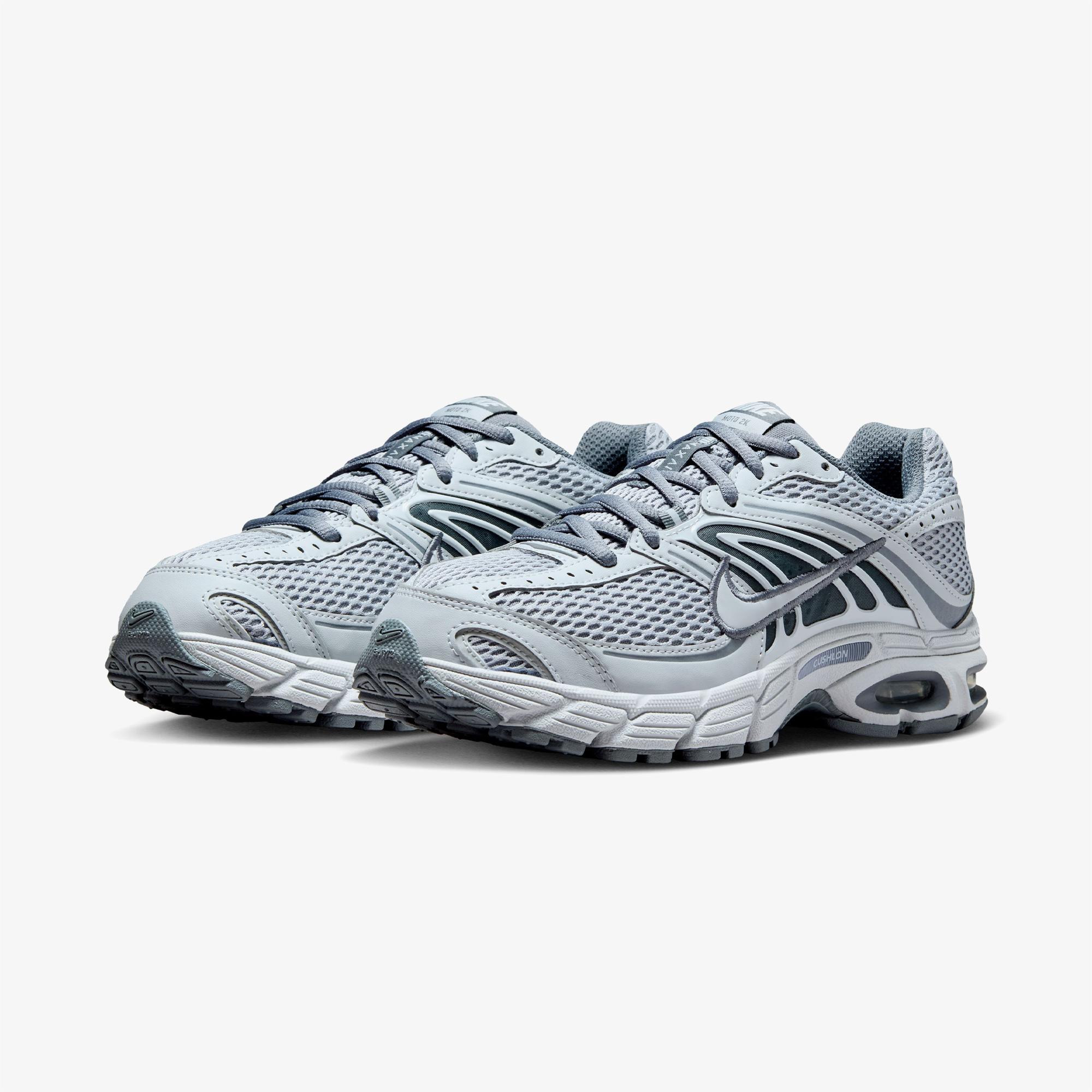 Nike Air Max Moto 2K Kadın Gri Spor Ayakkabı