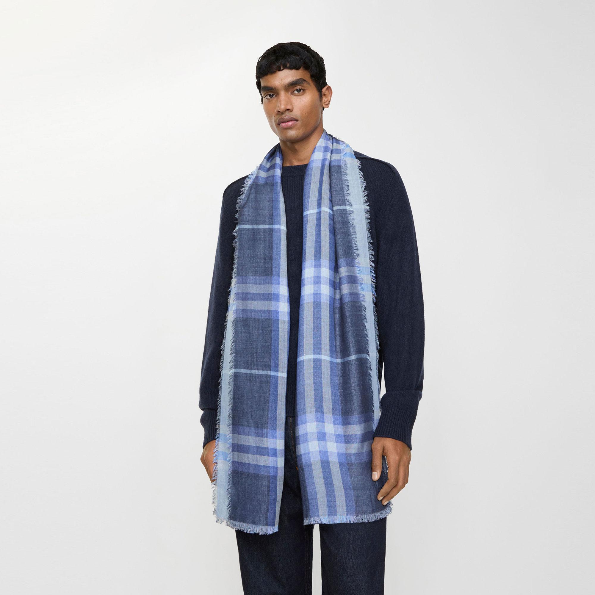 Burberry Reversible Check Wool Silk Kadın Lacivert Atkı