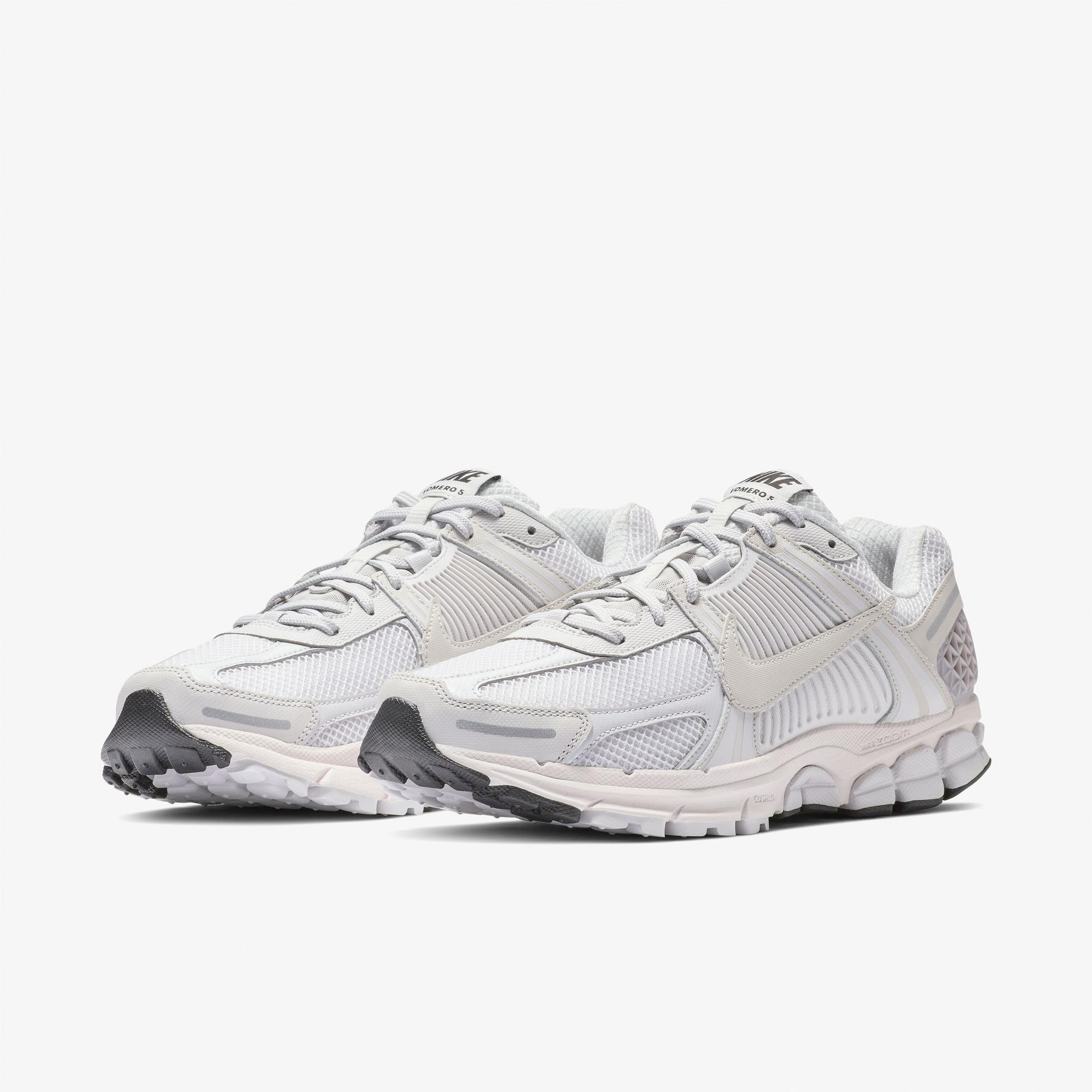 Nike Zoom Vomero 5 Erkek Gri Spor Ayakkabı