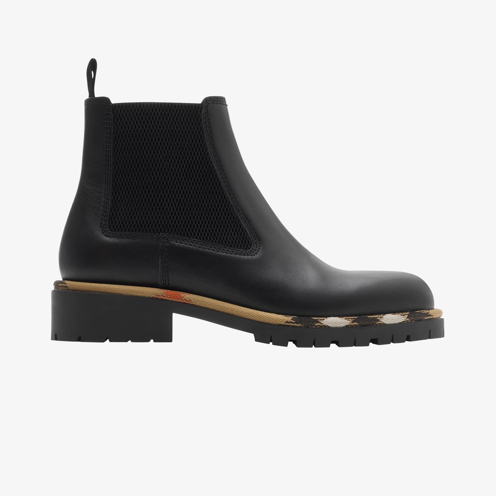 Burberry Leather Gravel Chelsea Kadın Siyah Bot