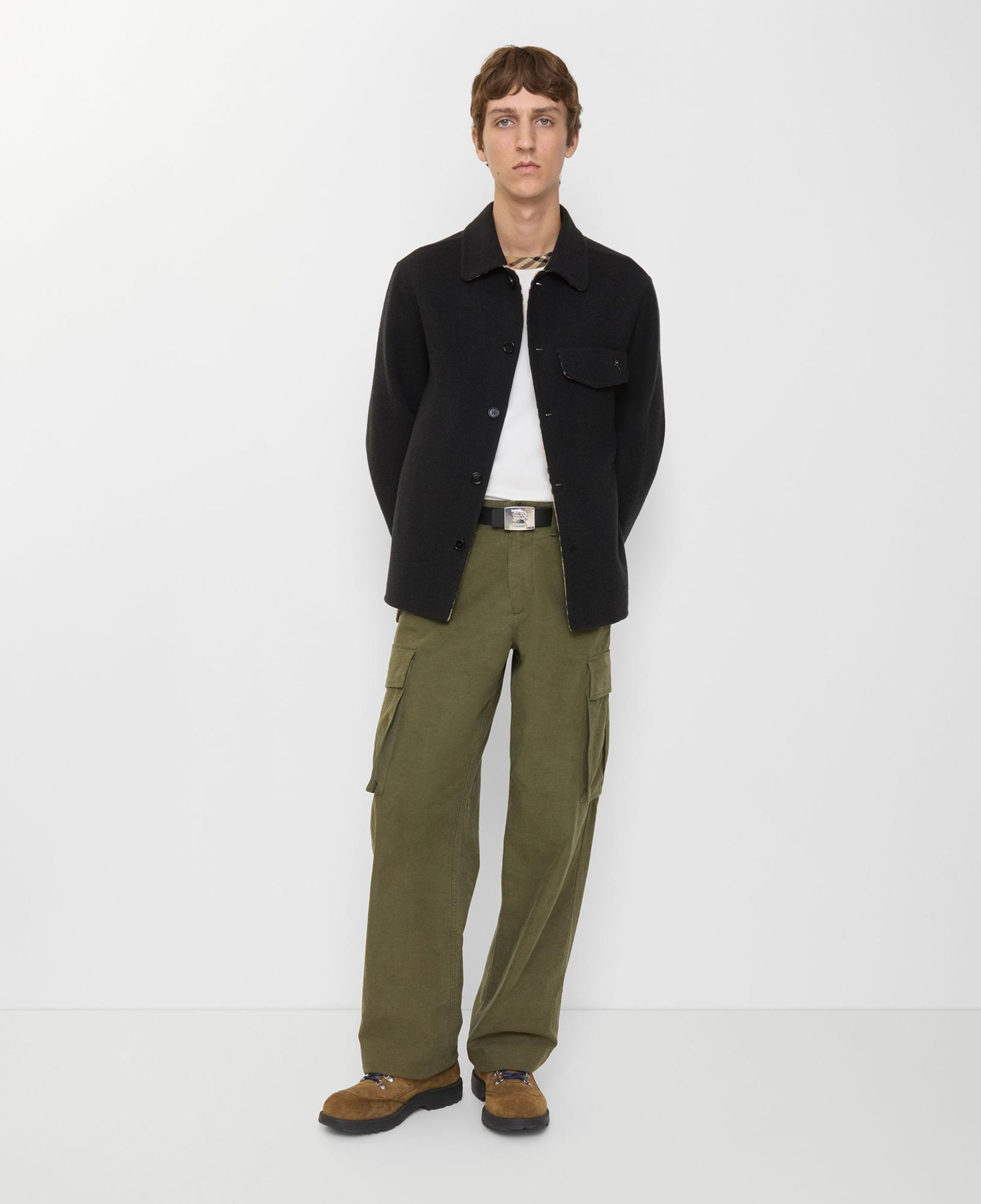 Burberry Thorn Erkek Siyah Mont