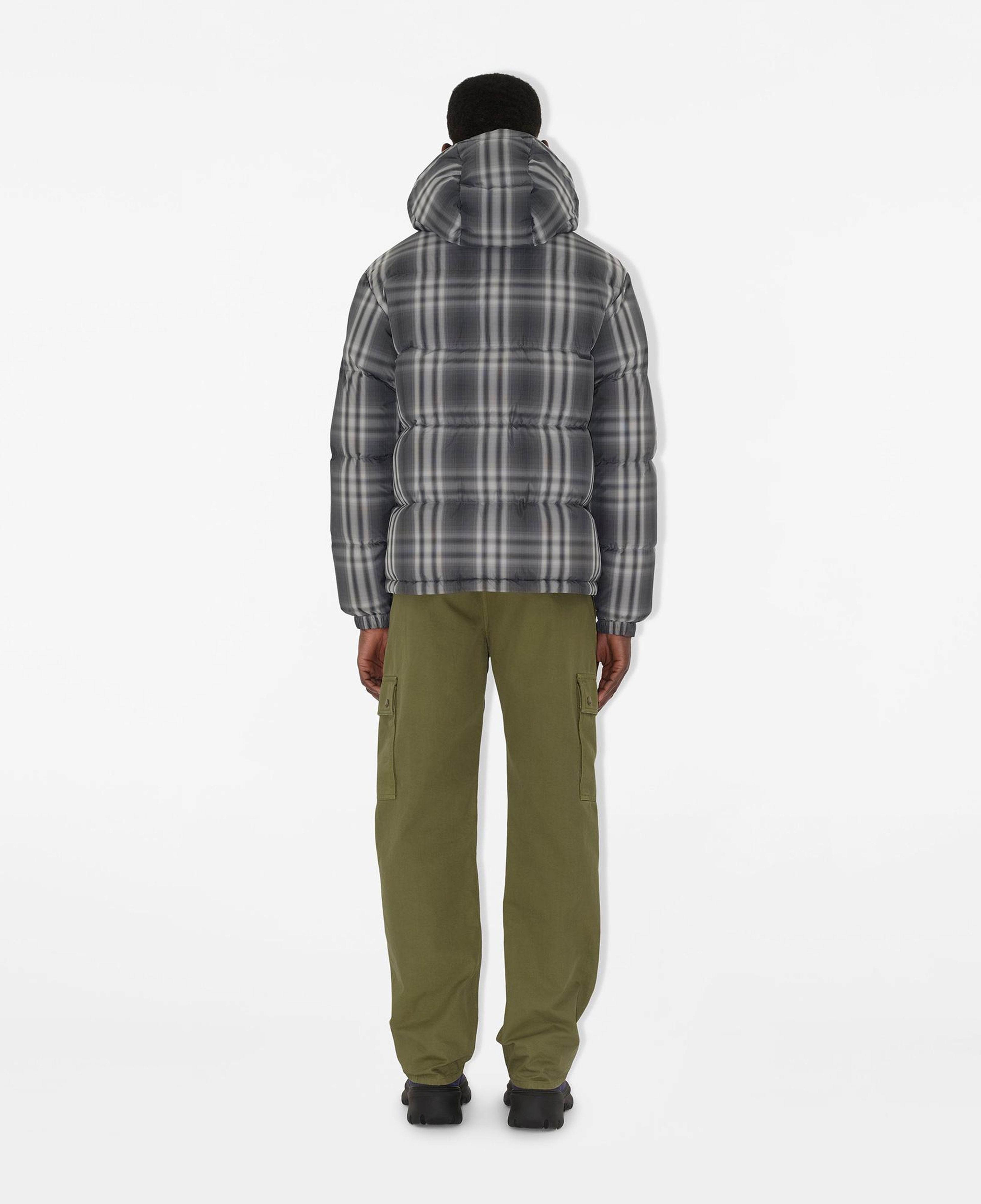 Burberry Snowdonia Check Erkek Siyah Mont