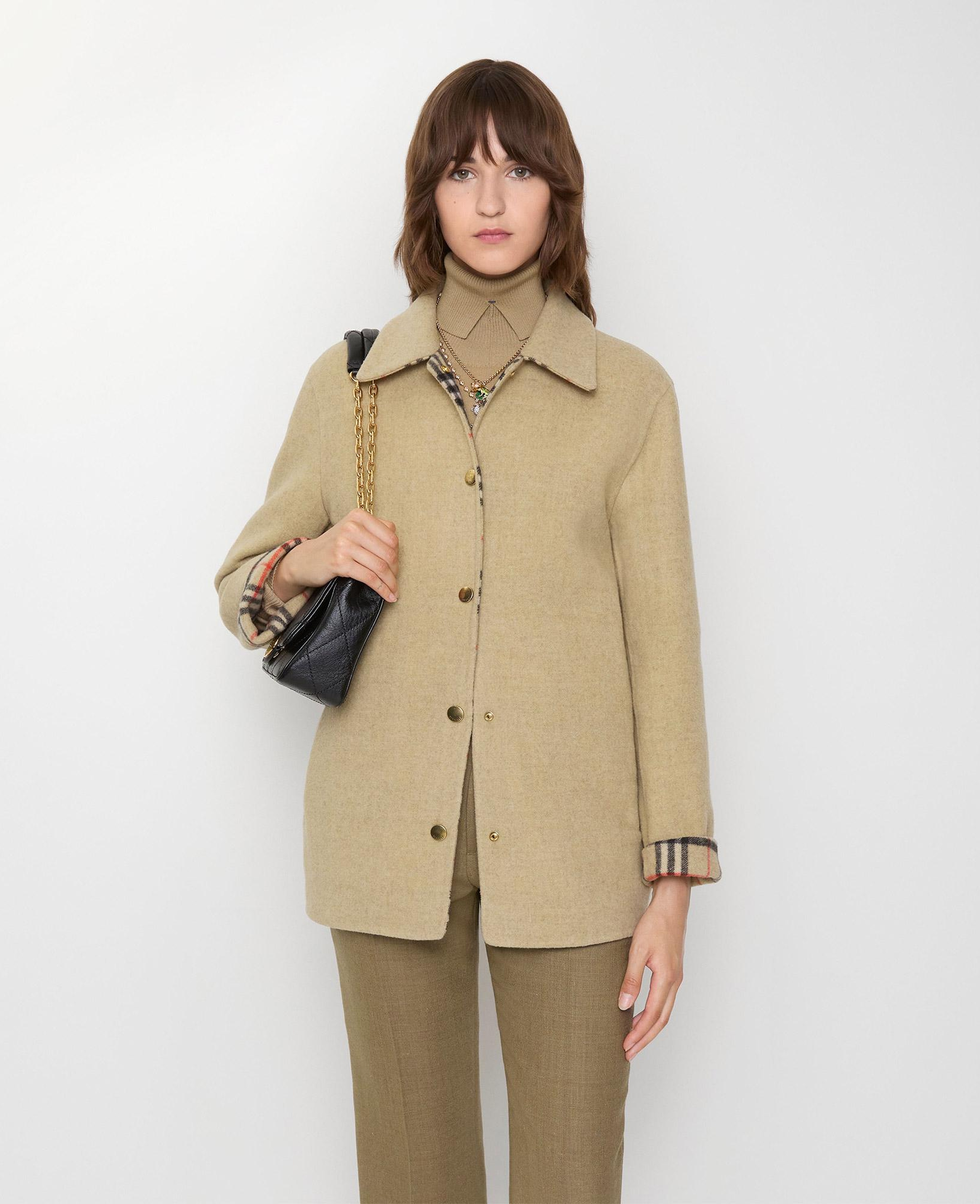 Burberry Lancashire Wool Kadın Bej Mont