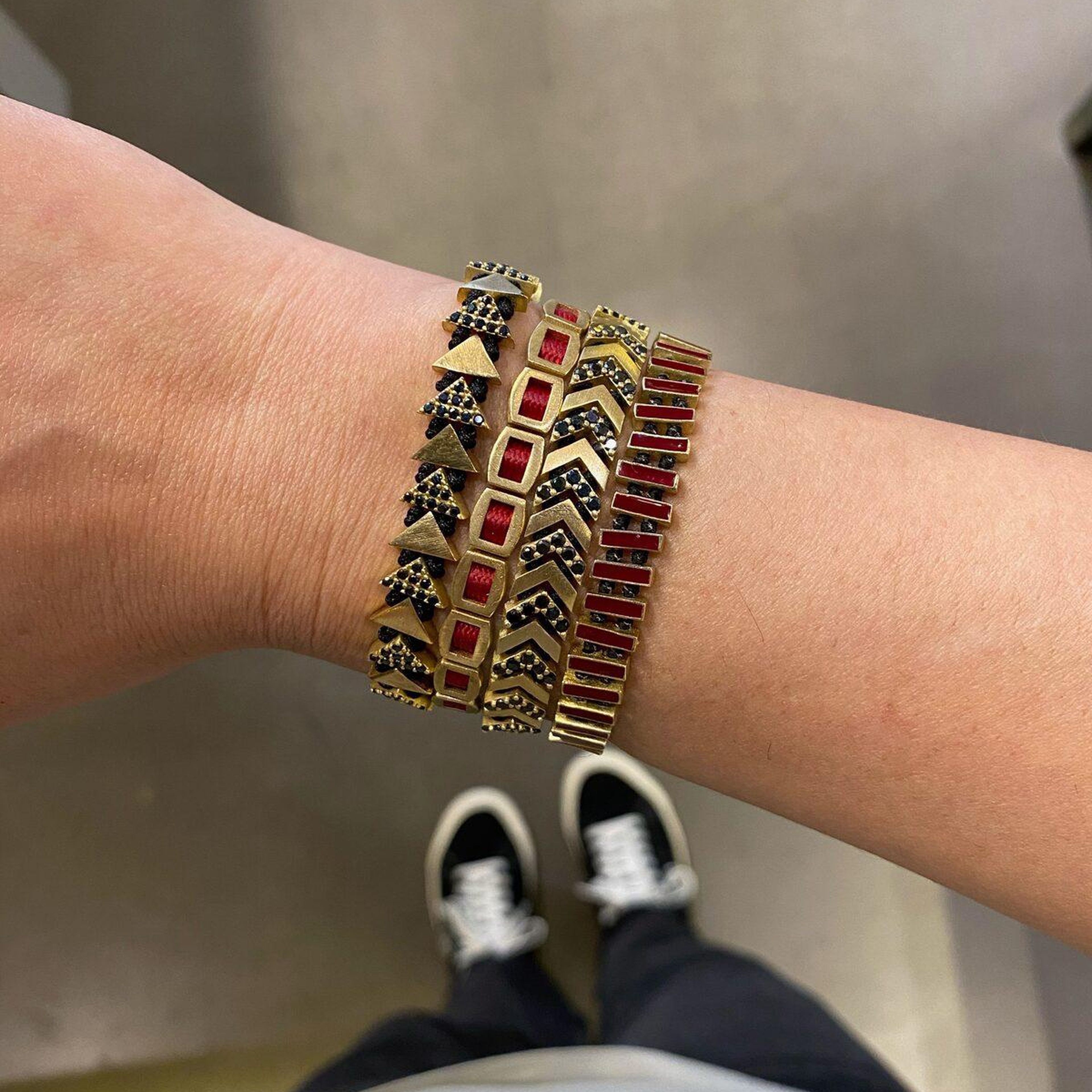 JUJU MOOD Taşlı Ok Unisex Bileklik