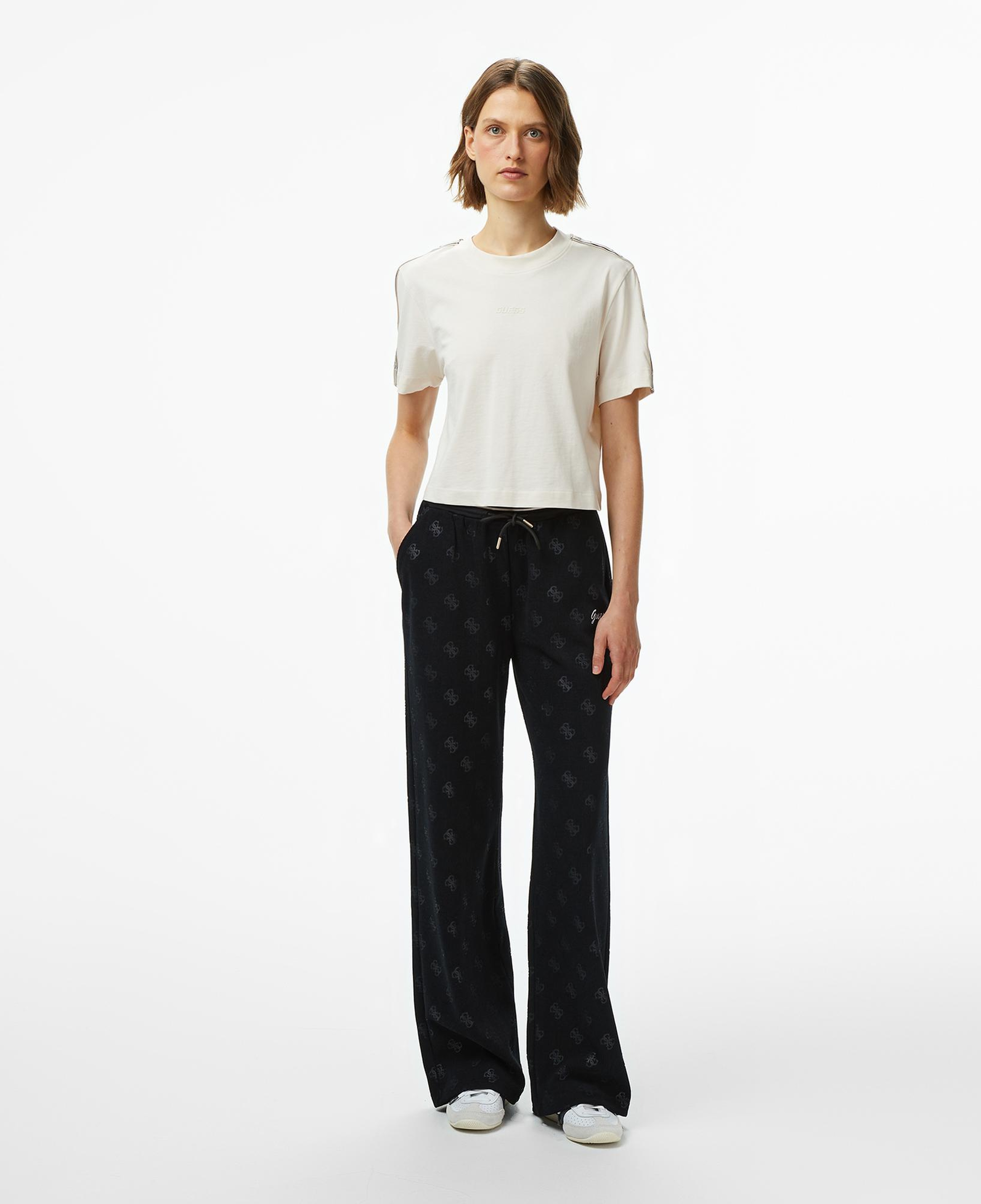 Guess Britney Kadın Krem Rengi Crop T-Shirt