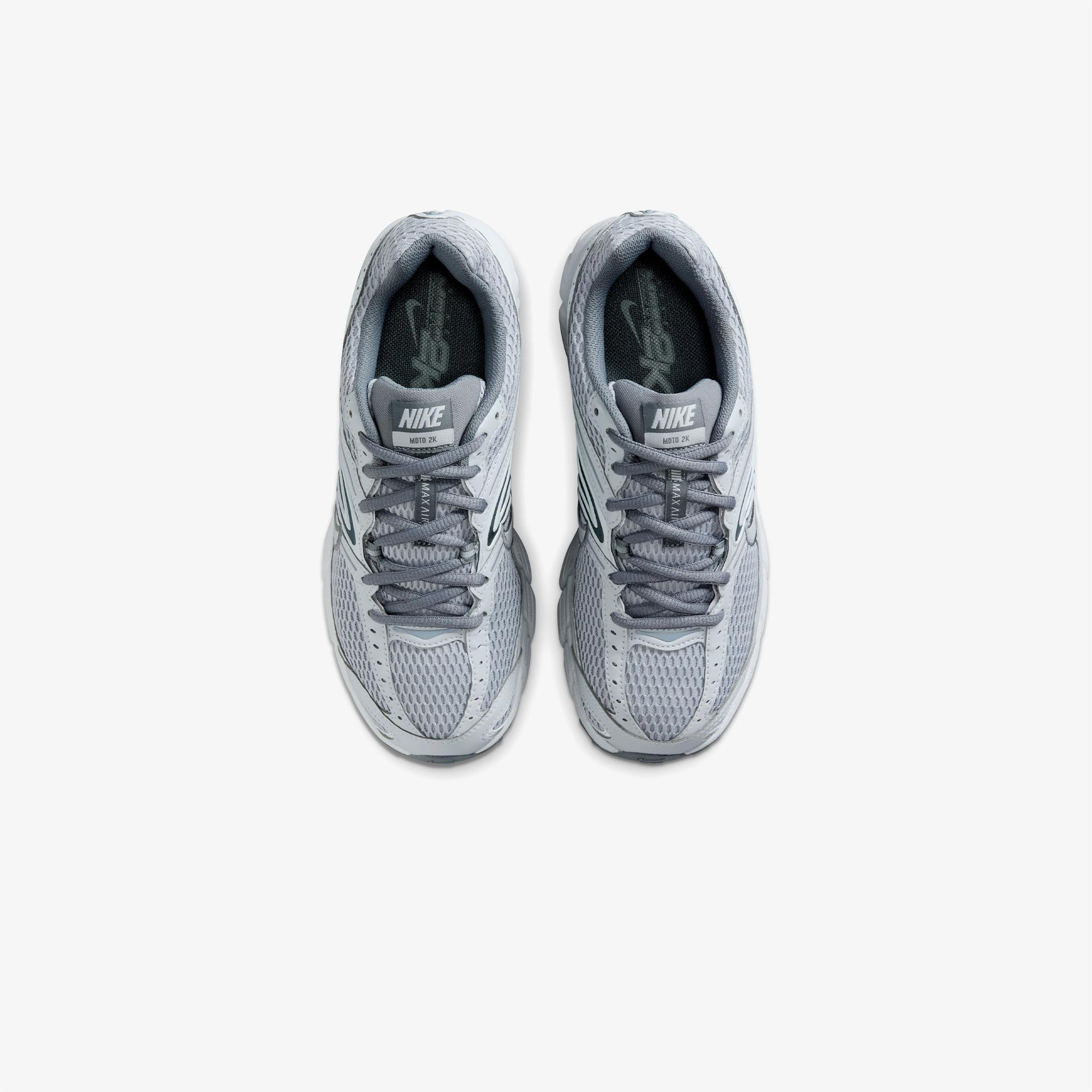 Nike Air Max Moto 2K Kadın Gri Spor Ayakkabı