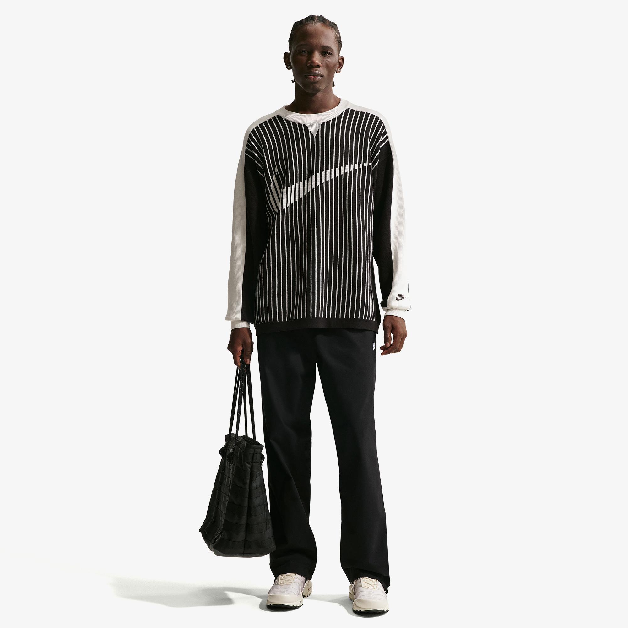 Nike Sportswear Club Barcelona Erkek Siyah Eşofman Altı