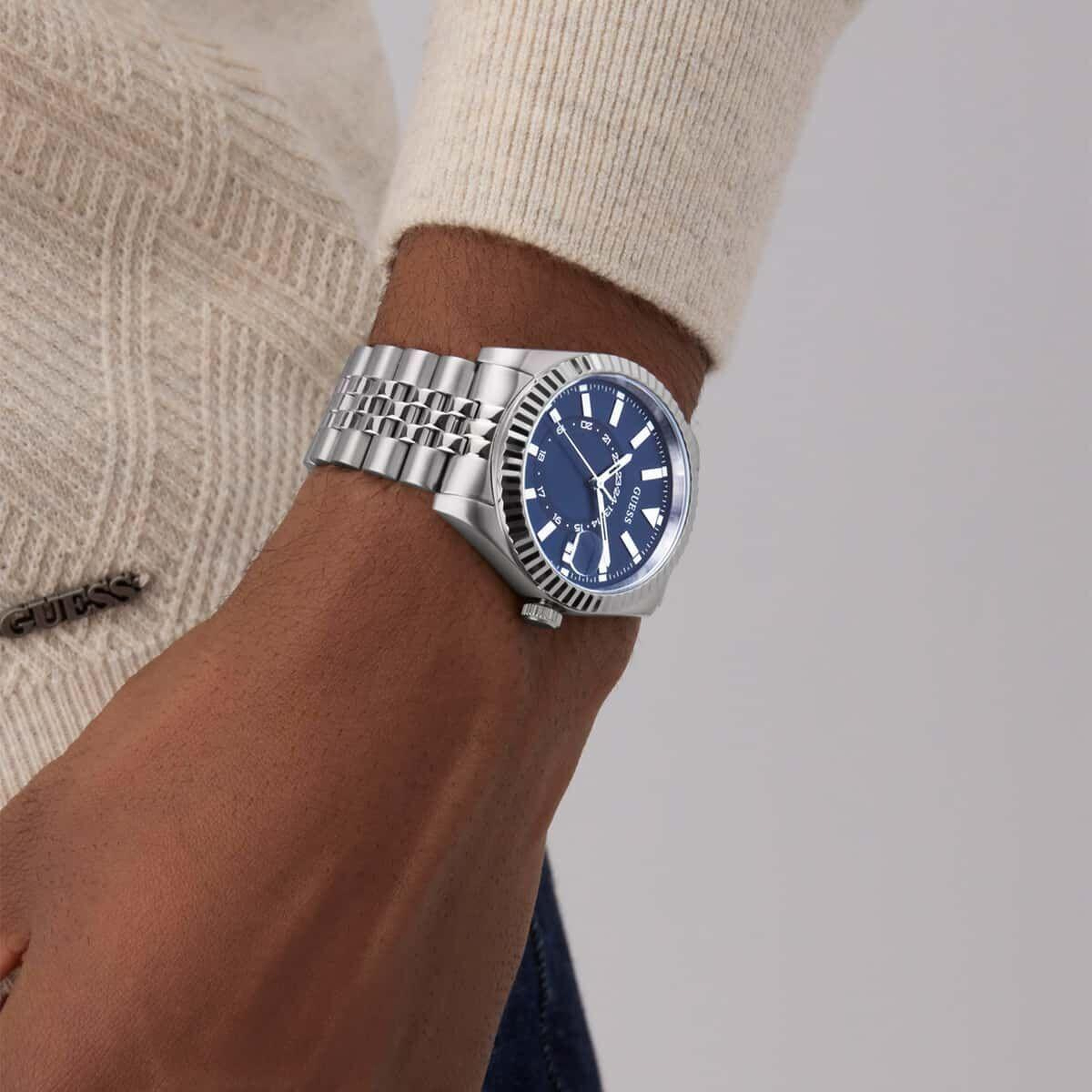 Guess GUGW0977G1 Erkek Kol Saati