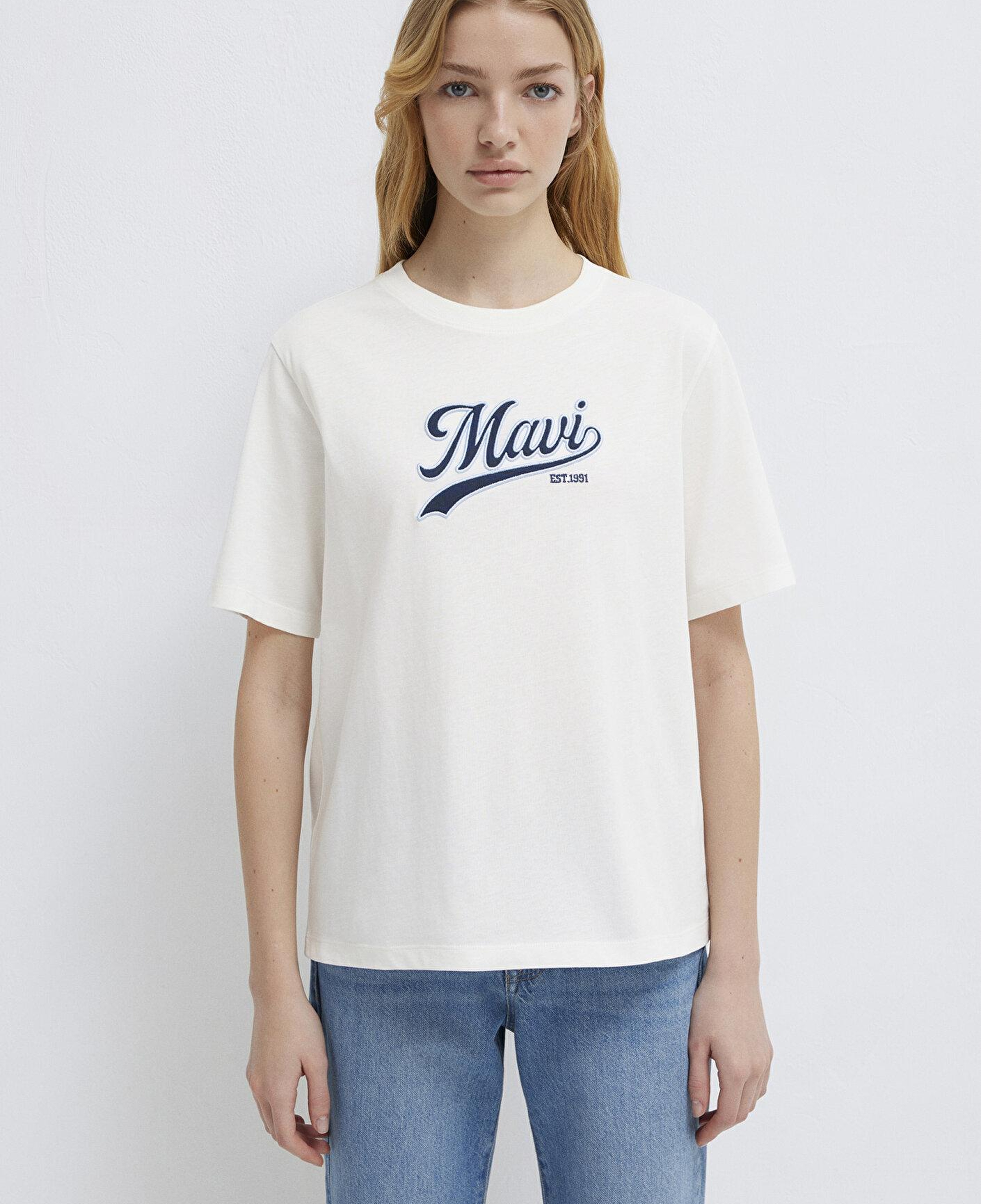 Mavi Mavi Logo Baskılı Ekru Tişört Regular Fit / Normal Kesim 1613565-80194