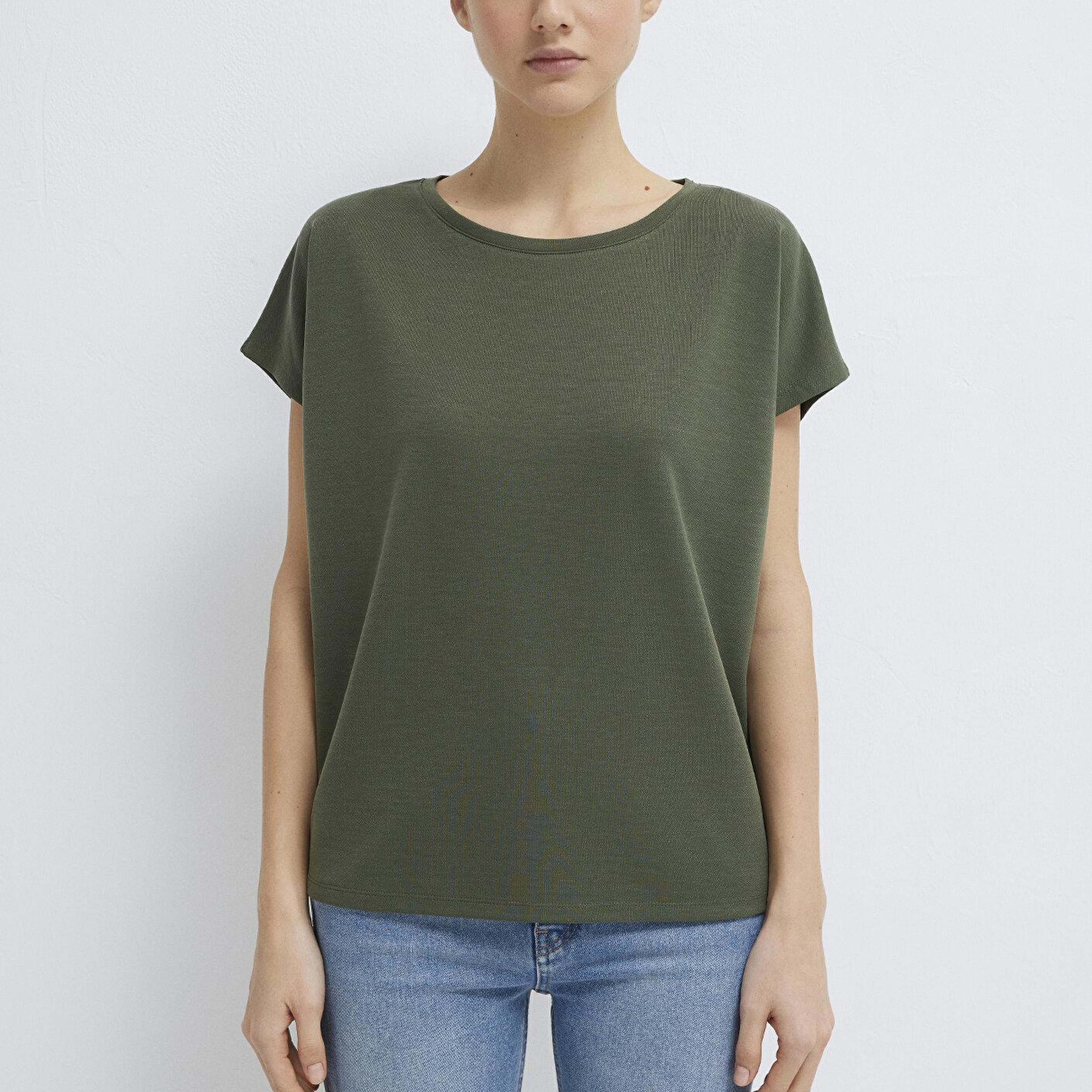 Mavi Soft-Premium Yeşil (TENCEL™) Liyosel Karışımlı Basic Tişört Loose Fit / Bol Rahat Kesim 167245-71551