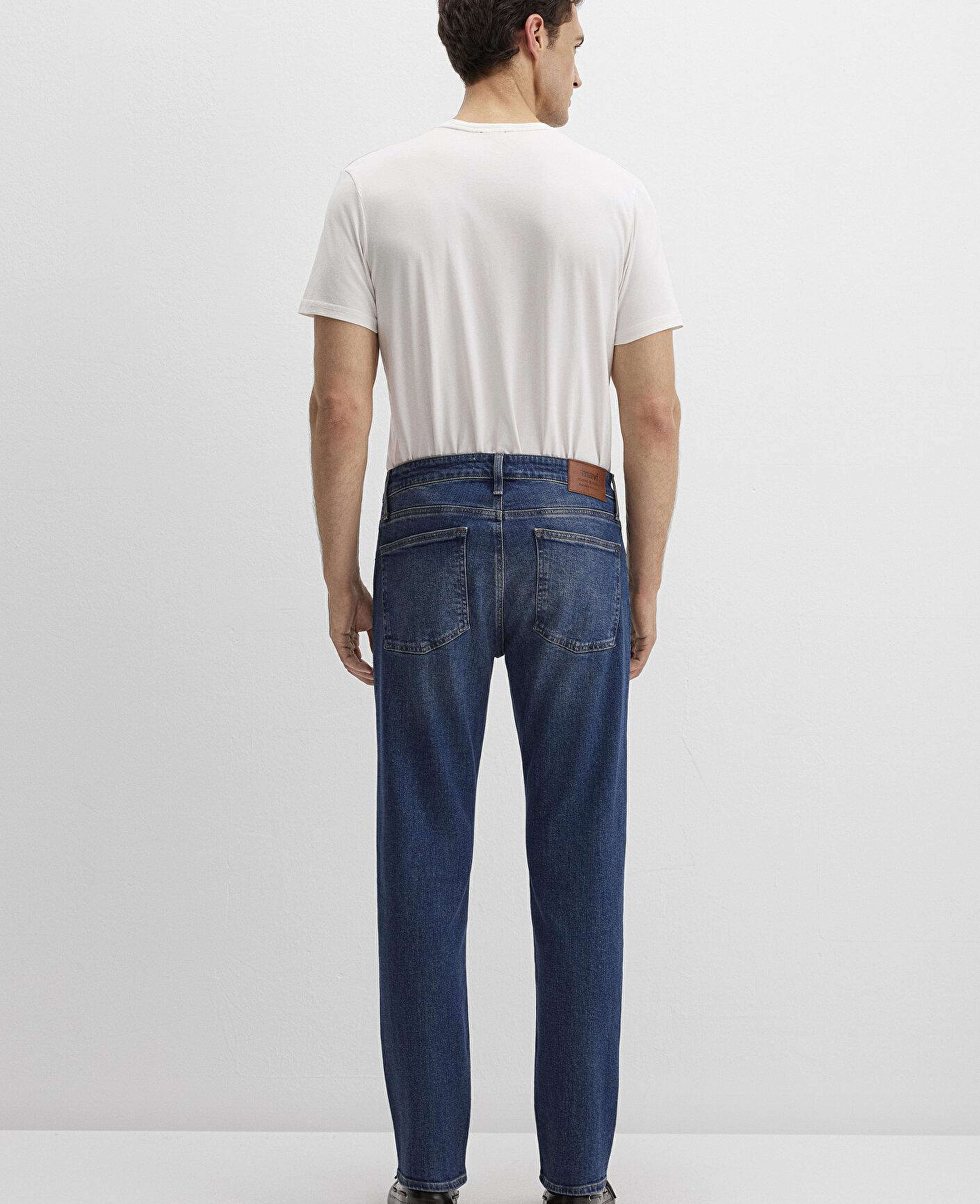 Mavi Milan Classic Denim Vintage Koyu Mavi Jean Pantolon 0081090816