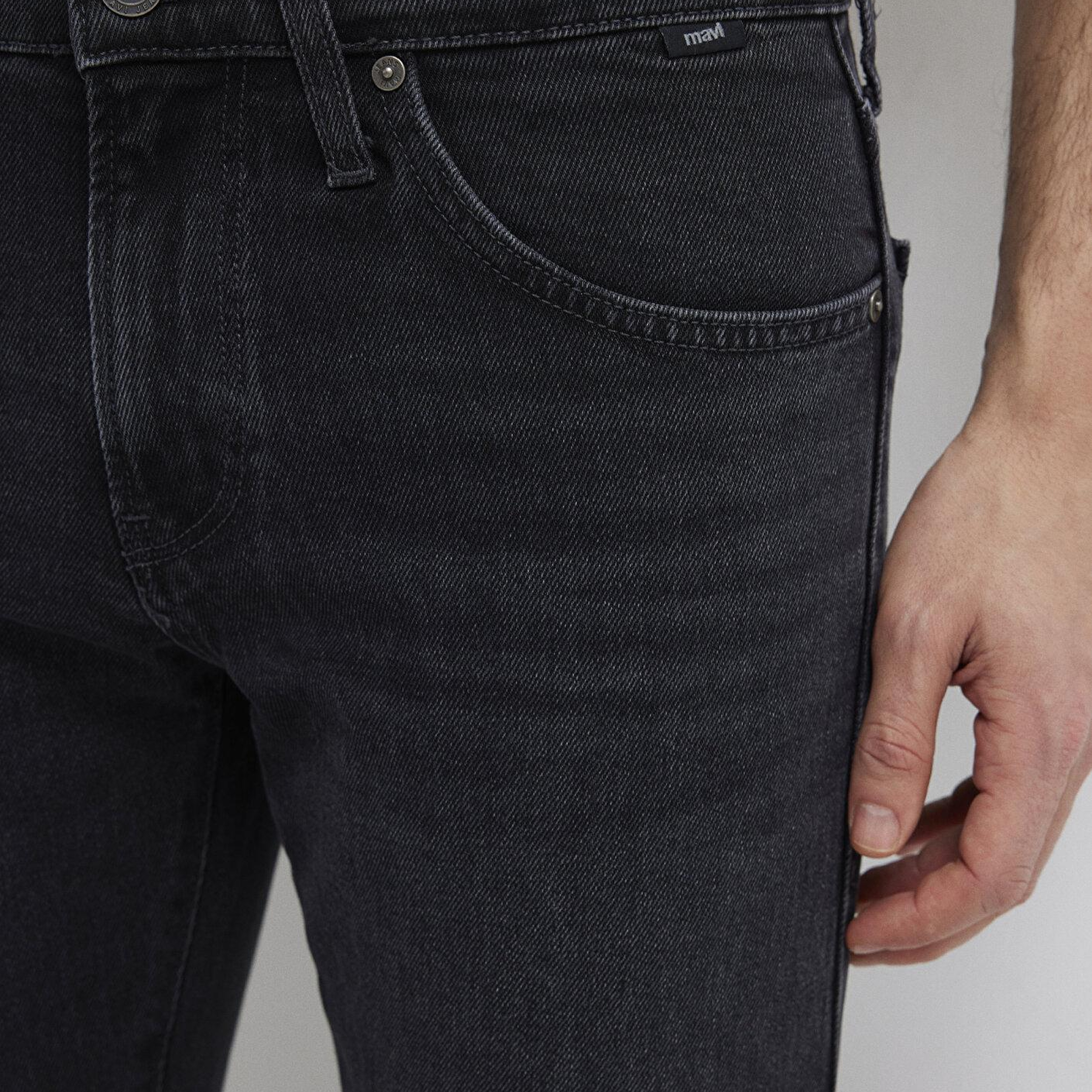Mavi James Classic Denim Koyu Antrasit Smoke Jean Pantolon 0042490647