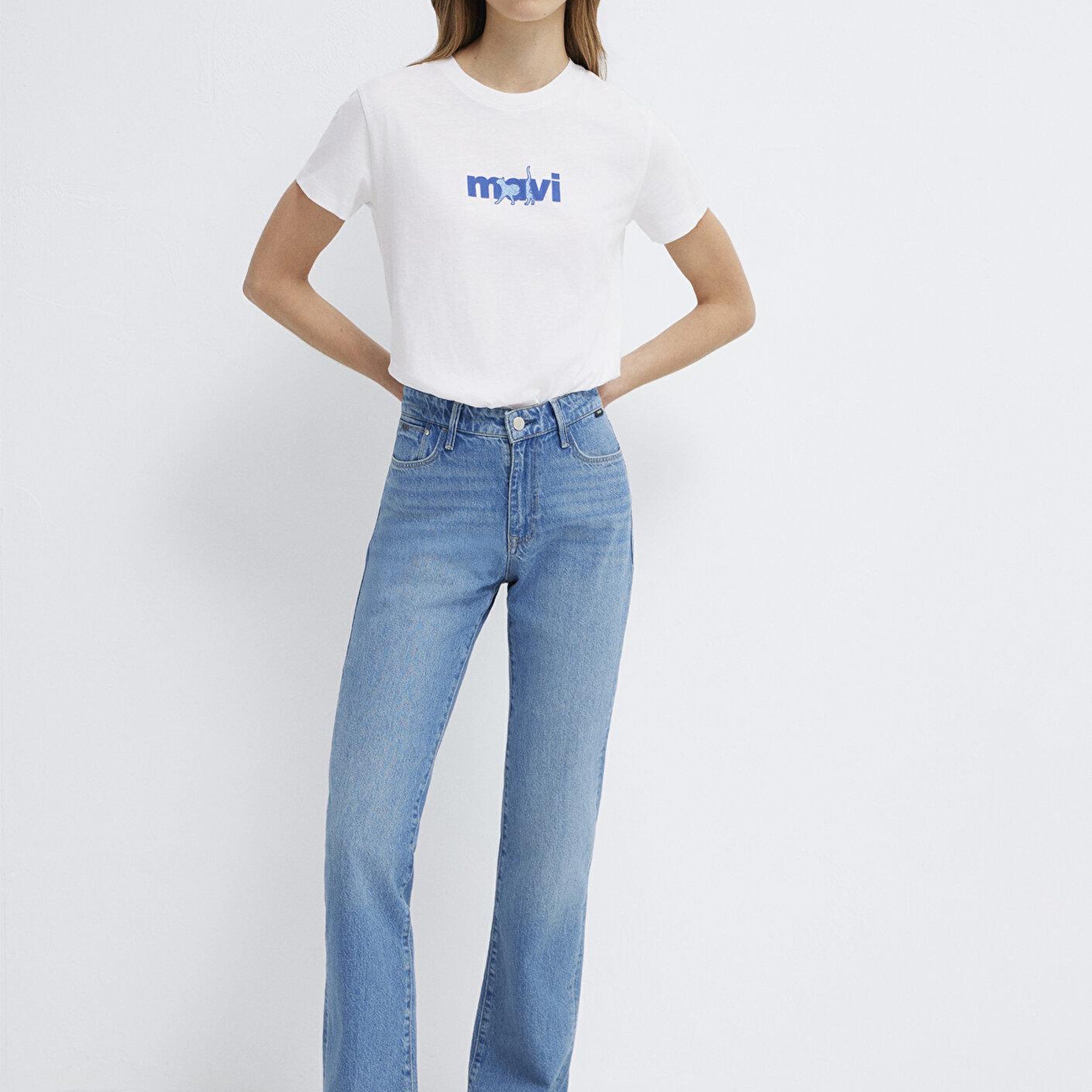 Mavi Mavi Kedi Baskılı Beyaz Tişört Semi Slim Fit / Yarı Dar Kesim 1613287-620