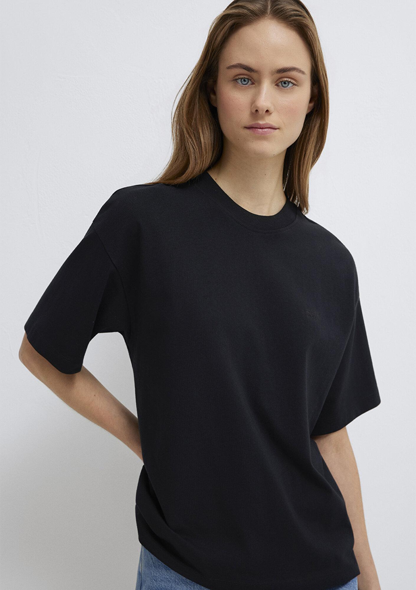 Mavi Mavi Nakışlı Siyah Basic Tişört Loose Fit / Bol Rahat Kesim 1613225-900