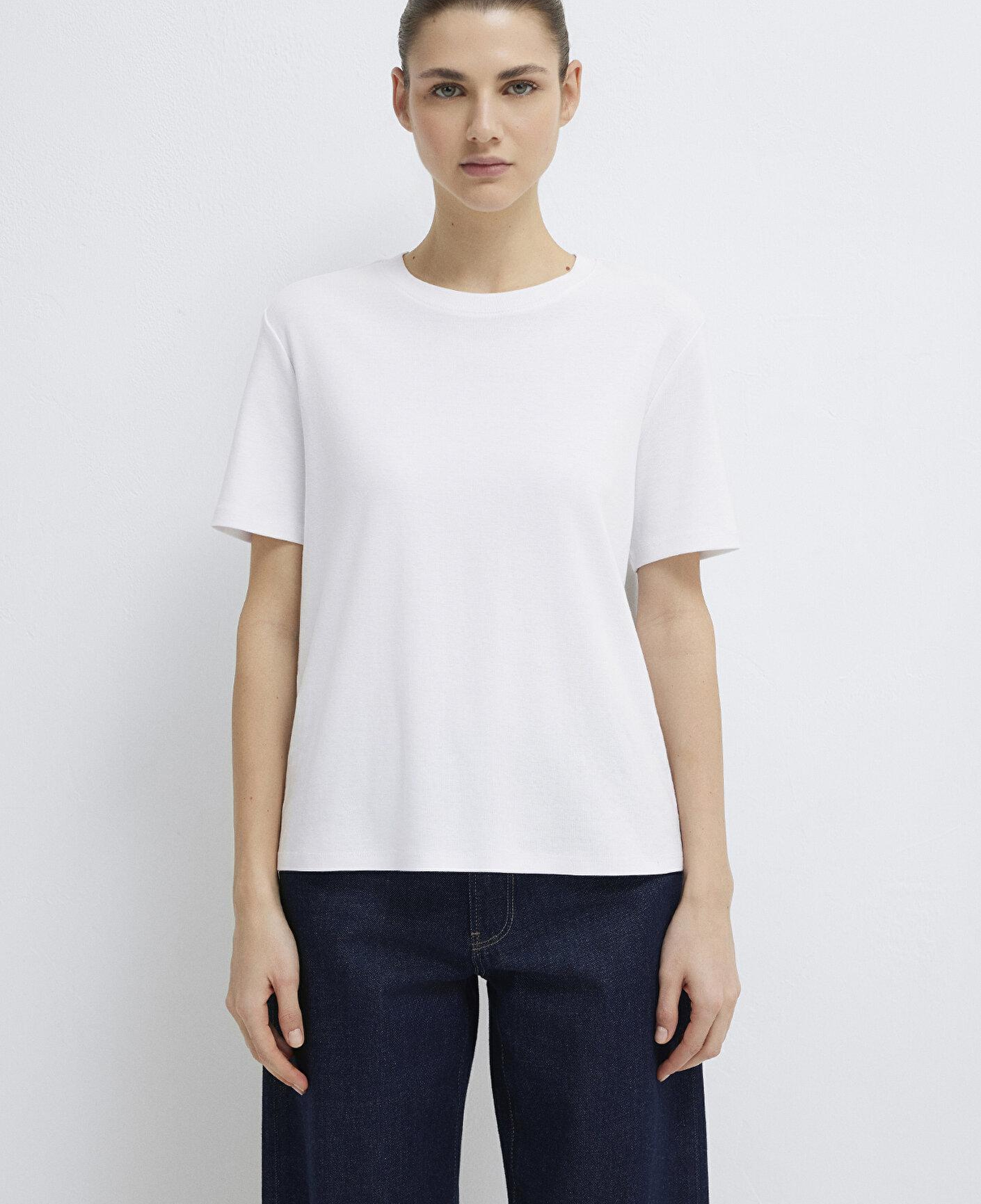 Mavi Beyaz Basic Tişört Semi Slim Fit / Yarı Dar Kesim 1612916-620