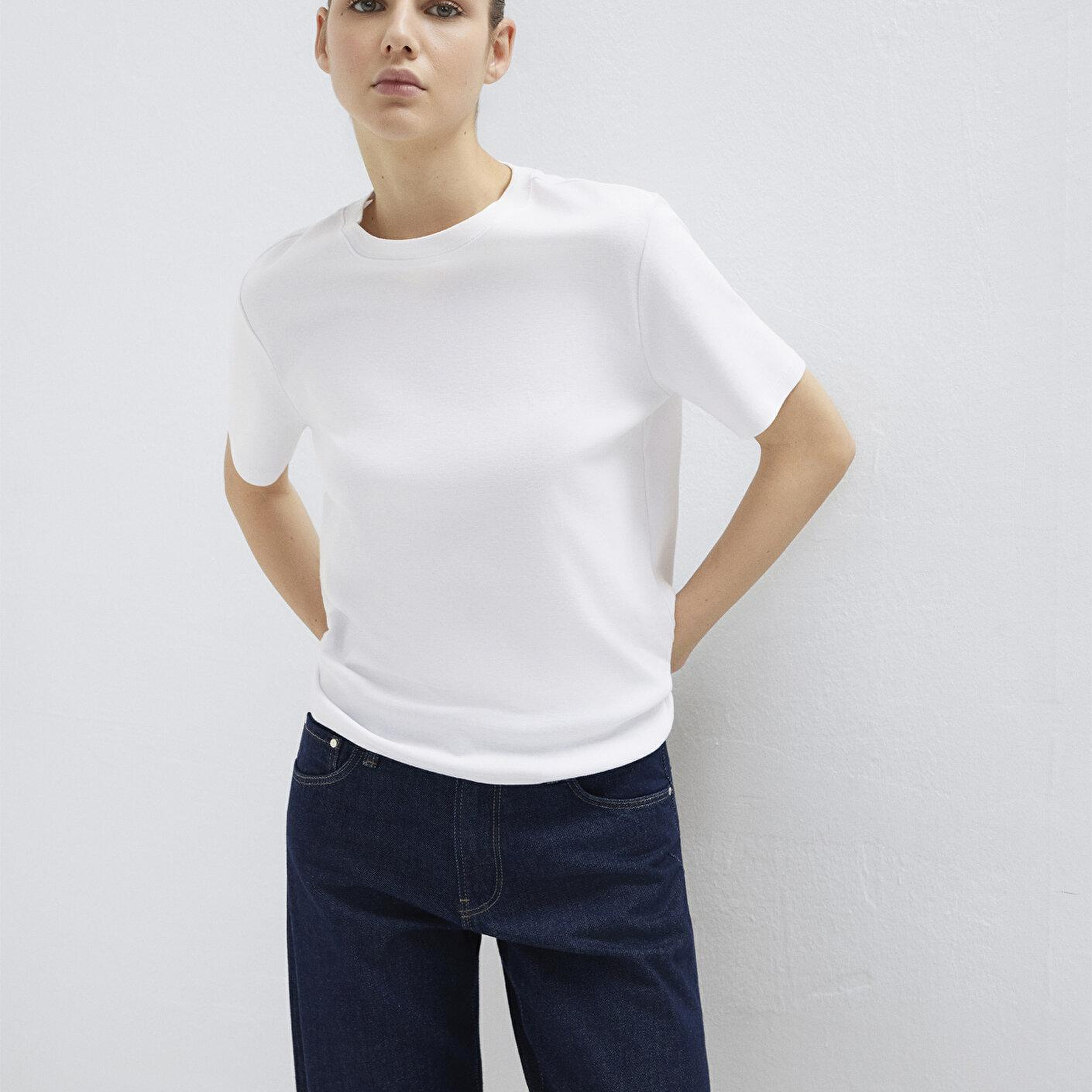 Mavi Beyaz Basic Tişört Semi Slim Fit / Yarı Dar Kesim 1612916-620