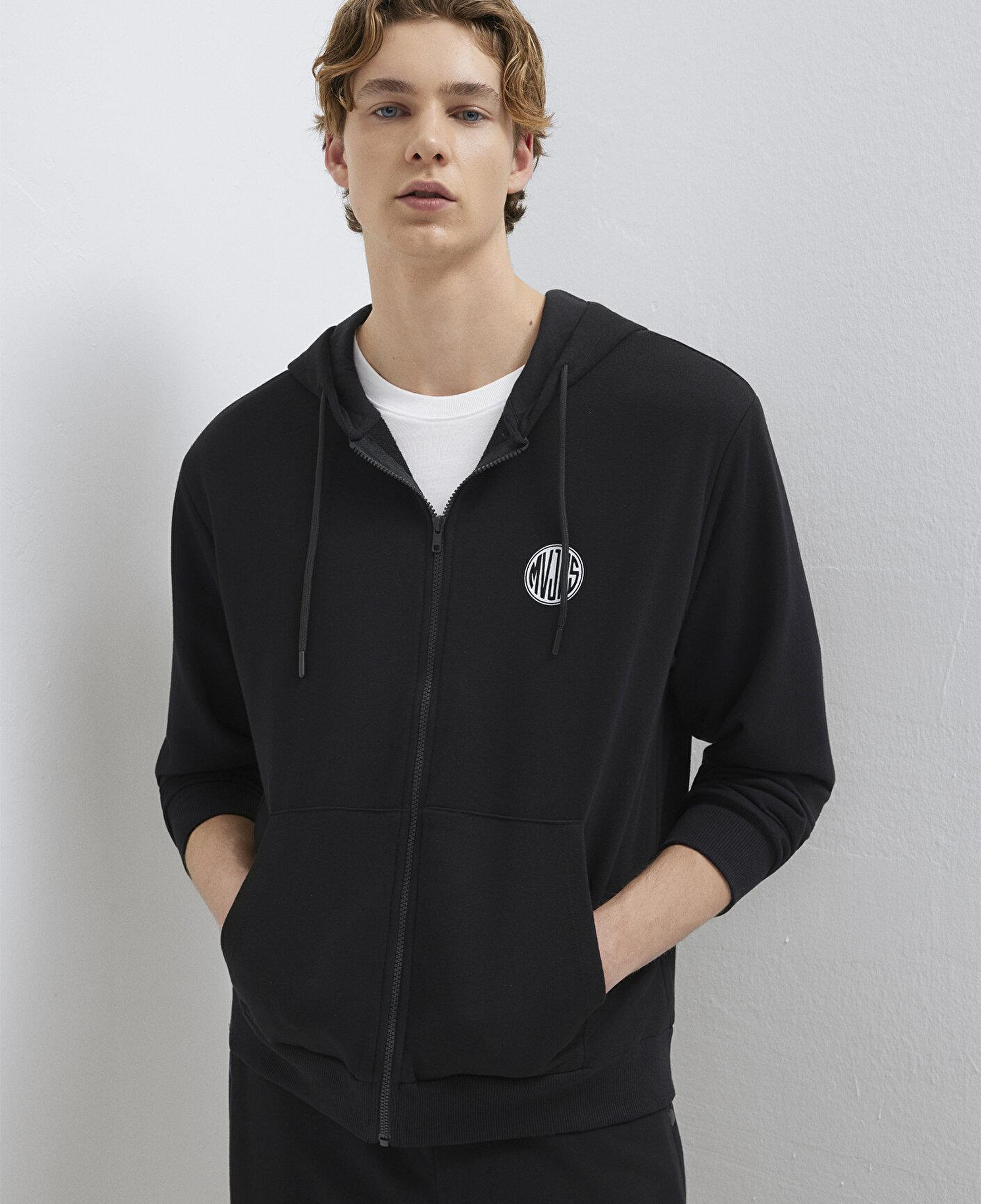 Mavi MVJNS Logo Baskılı Fermuarlı Kapüşonlu Siyah Sweatshirt 0S10193-900