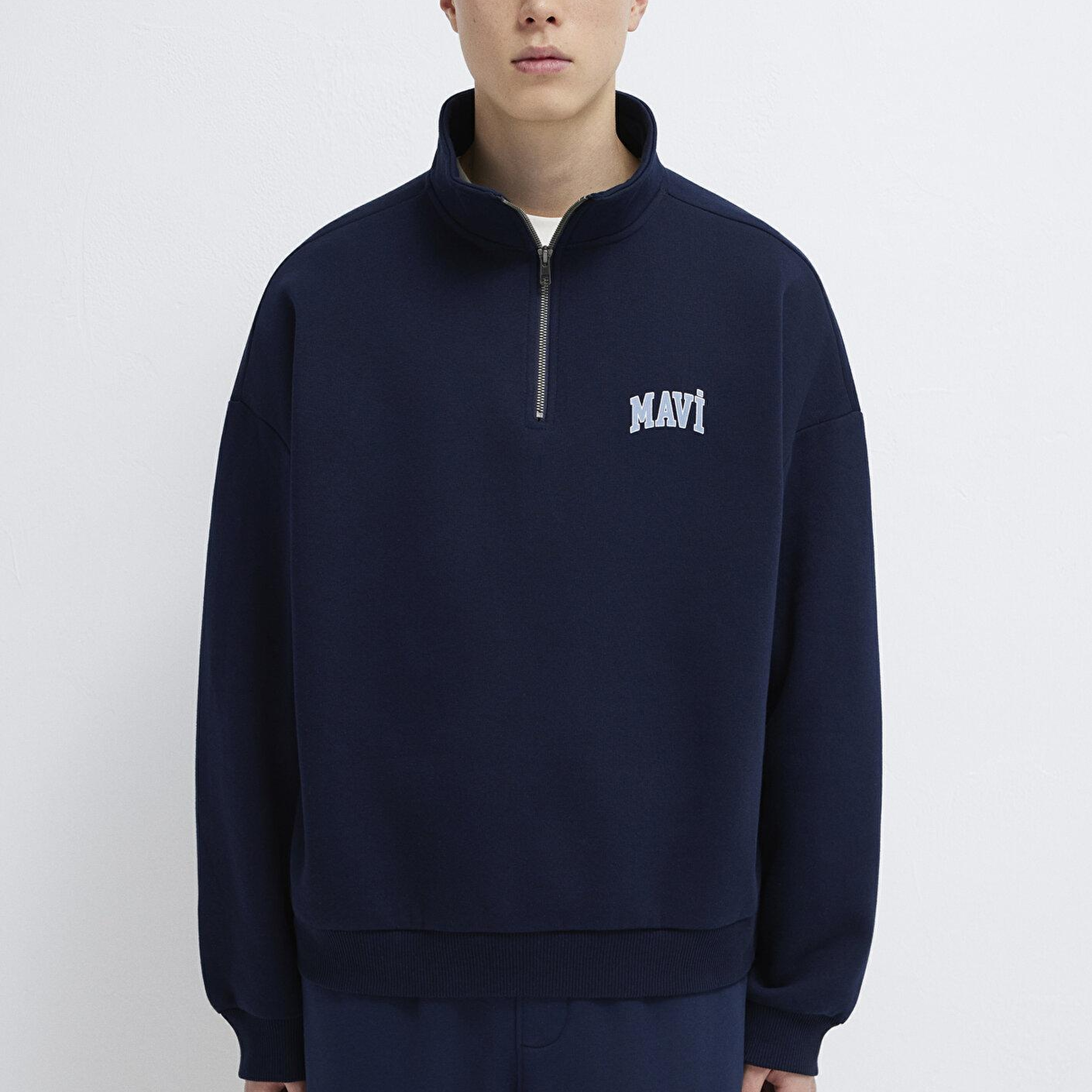 Mavi Mavi Logo Baskılı Yarı Fermuarlı Lacivert Sweatshirt 0S10208-70497
