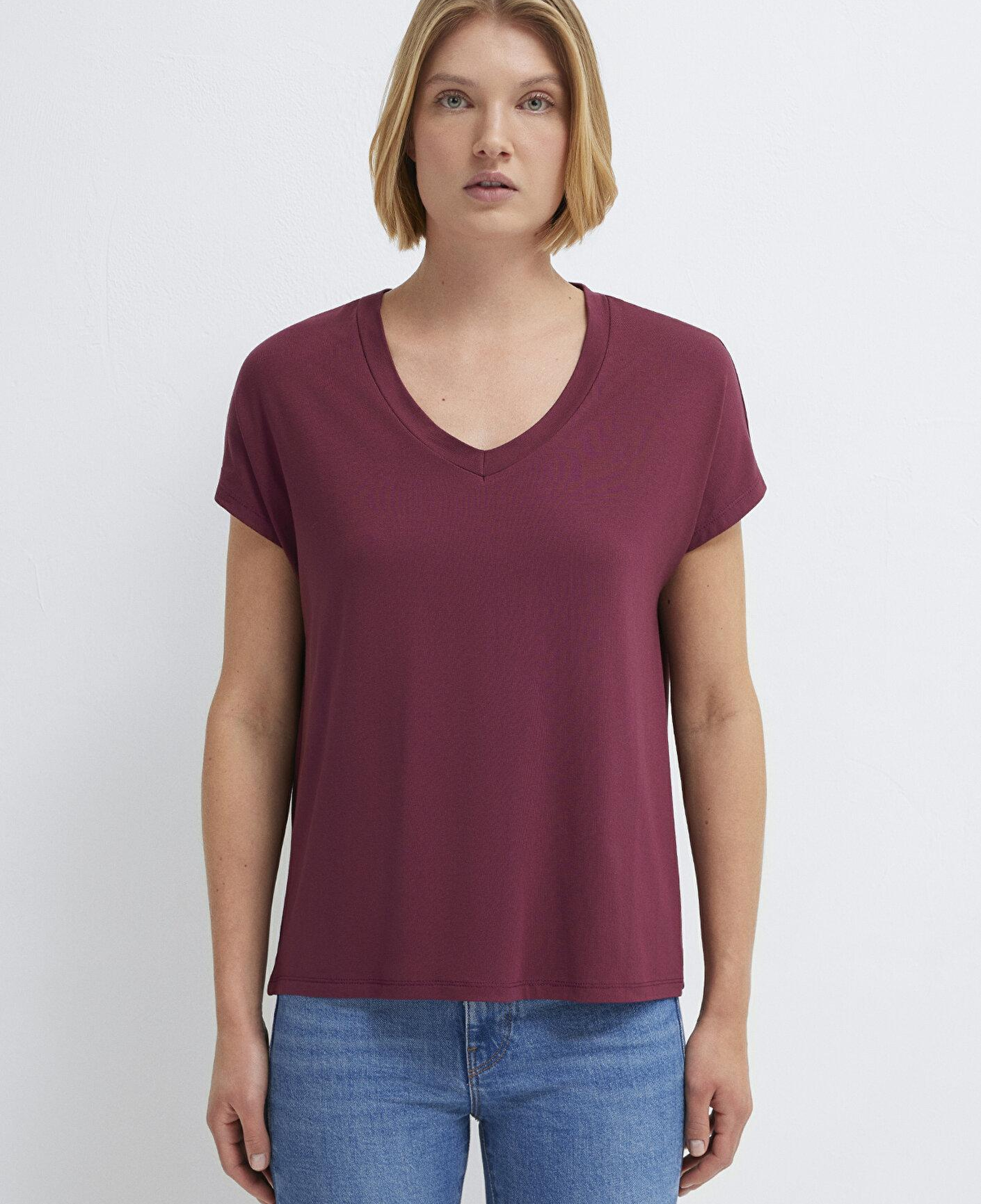 Mavi V Yaka Bordo Basic Viskoz Tişört Regular Fit / Normal Kesim 167714-70393