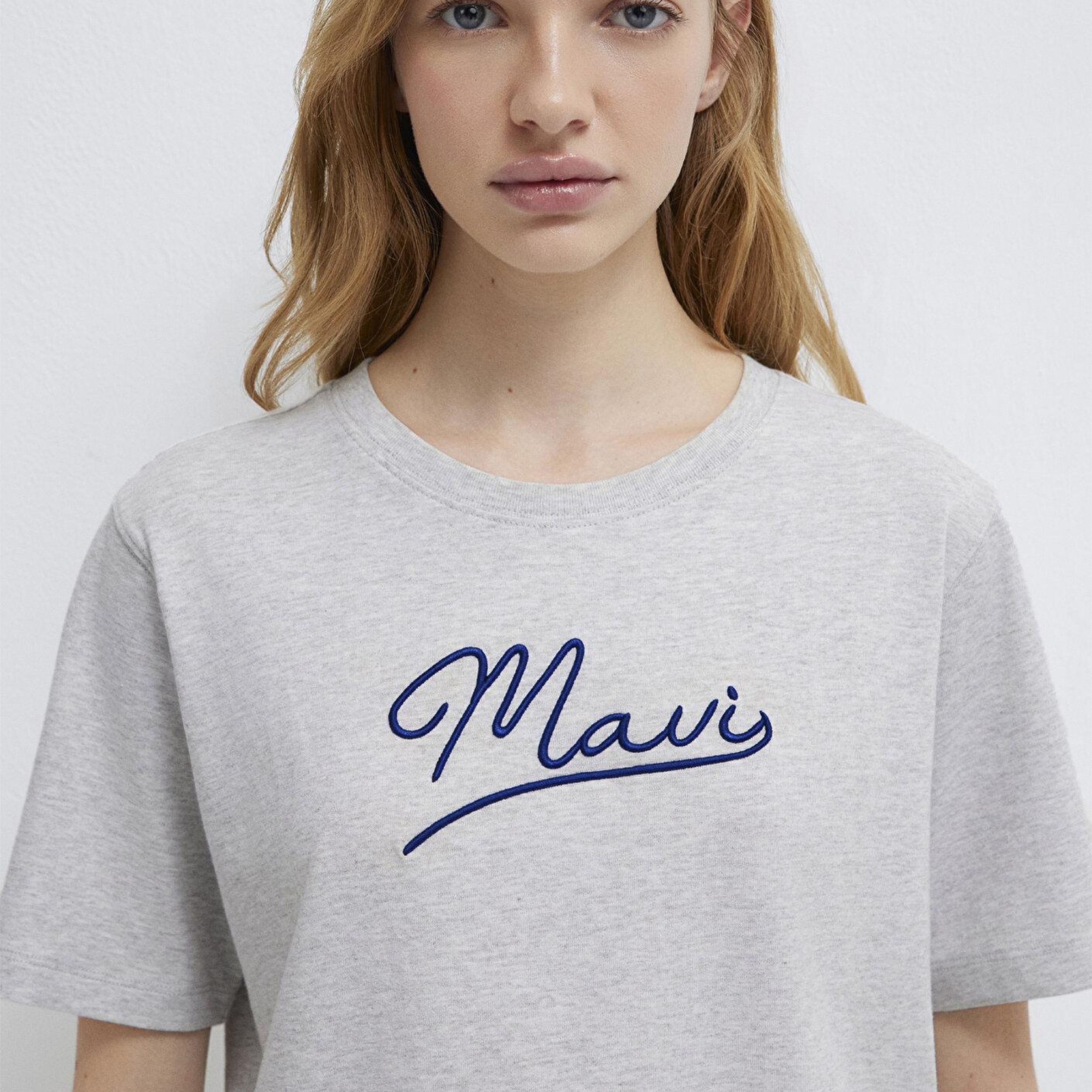 Mavi Mavi Nakışlı Gri Tişört Regular Fit / Normal Kesim 1612421-87033