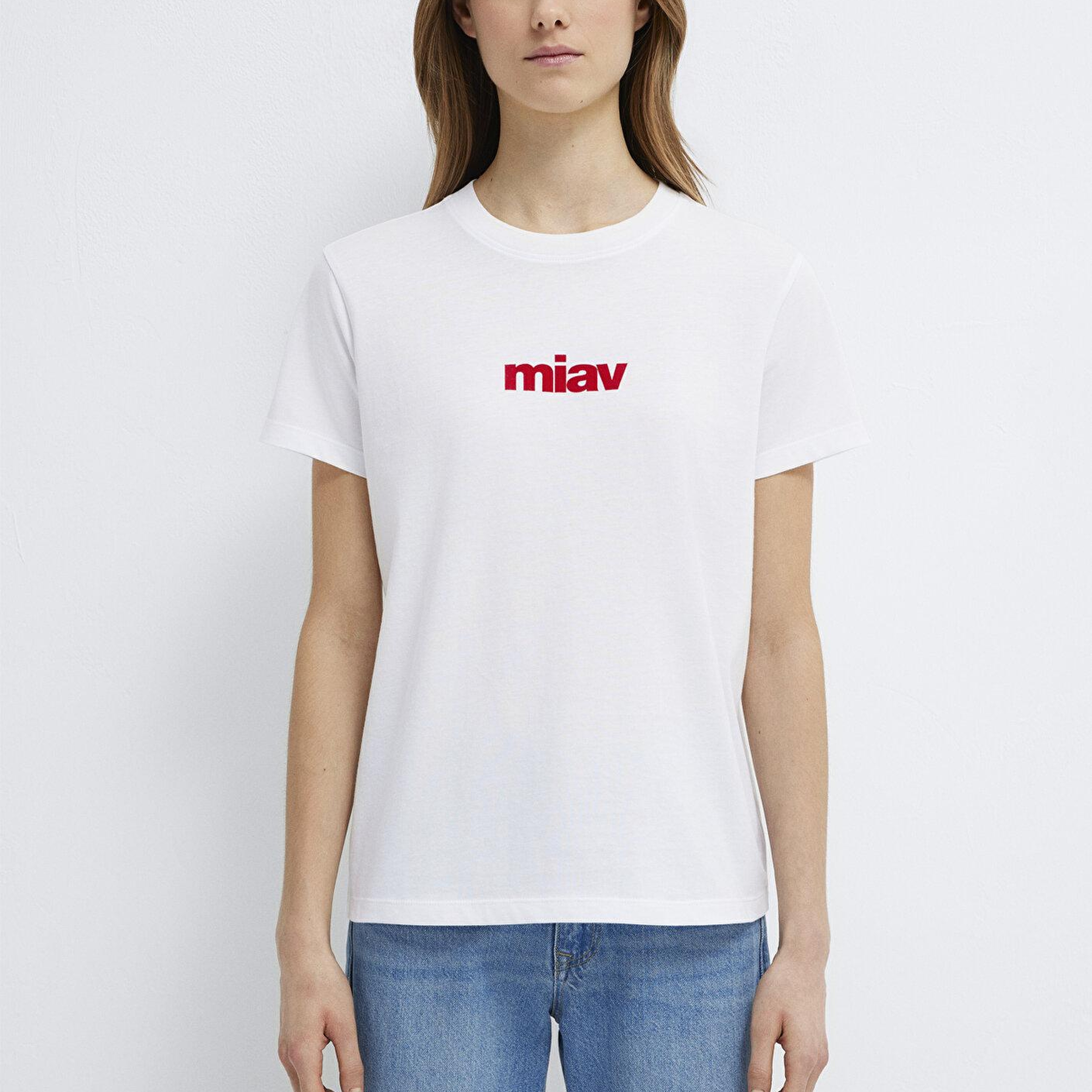 Mavi Kırmızı Miav Baskılı Beyaz Tişört Regular Fit / Normal Kesim 1610622-86417