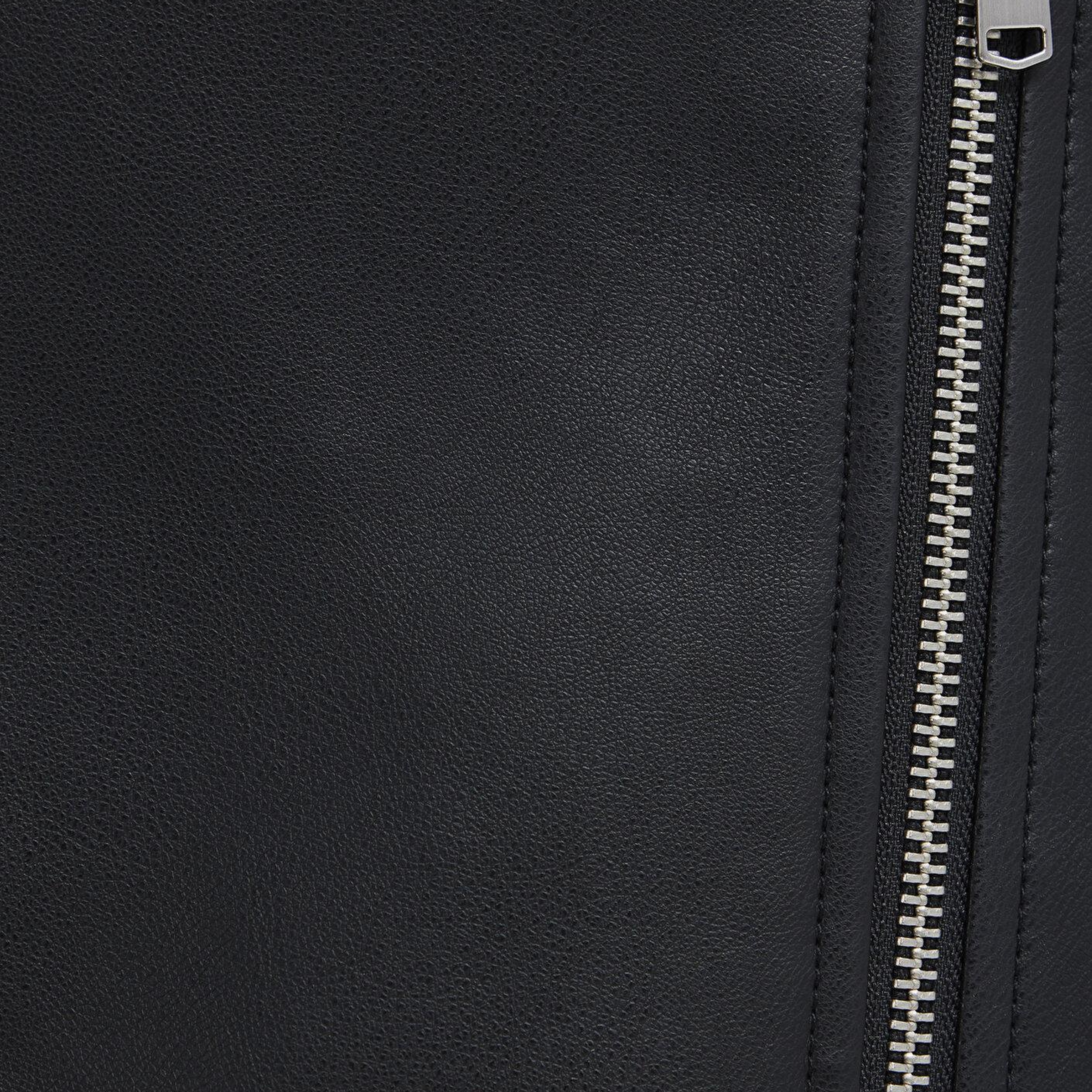 Mavi Biker Yaka Siyah Suni Deri Ceket Fitted / Vücuda Oturan Kesim 1110221-900
