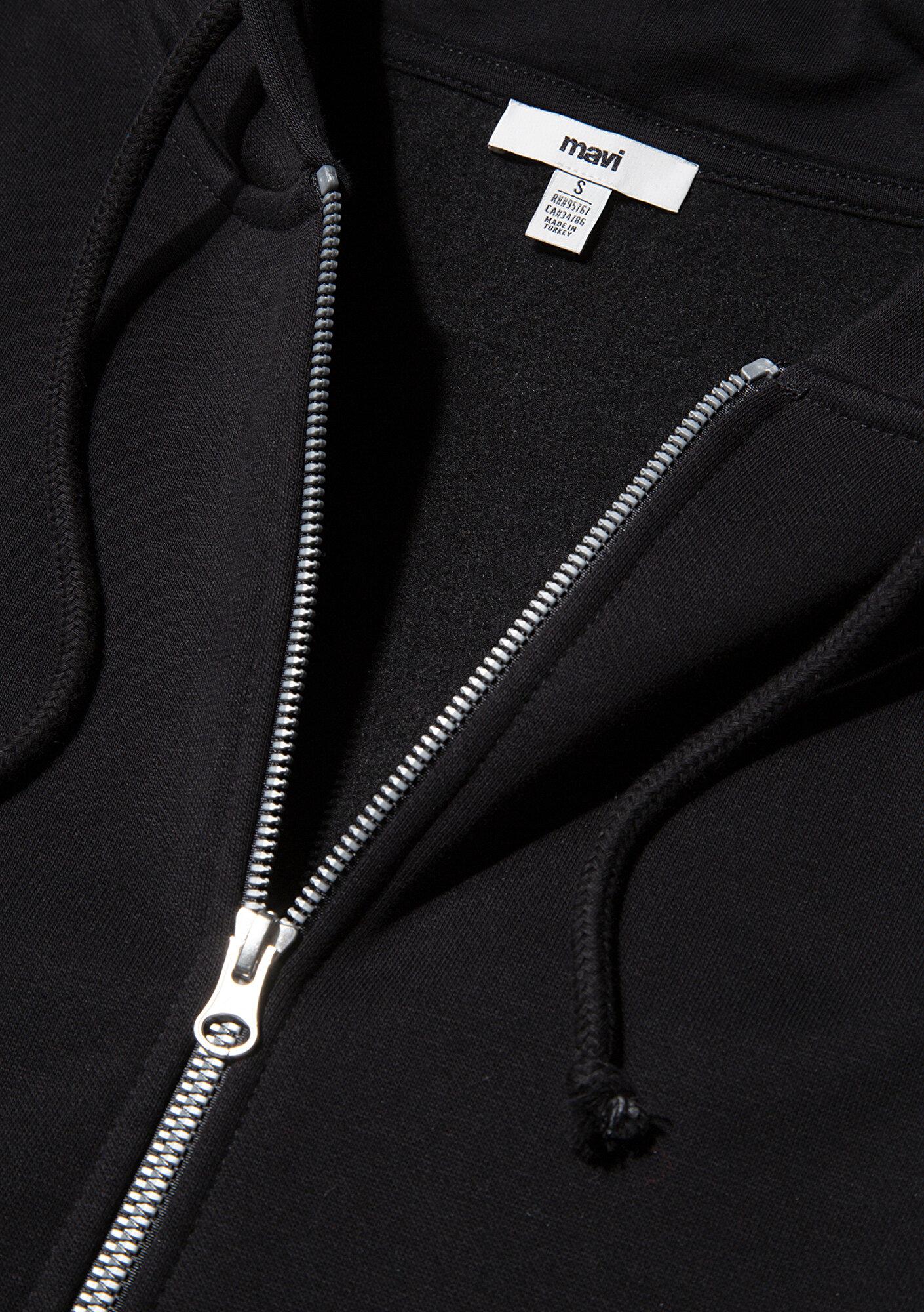 Mavi Kapüşonlu Fermuarlı Siyah Sweatshirt 1610221-900