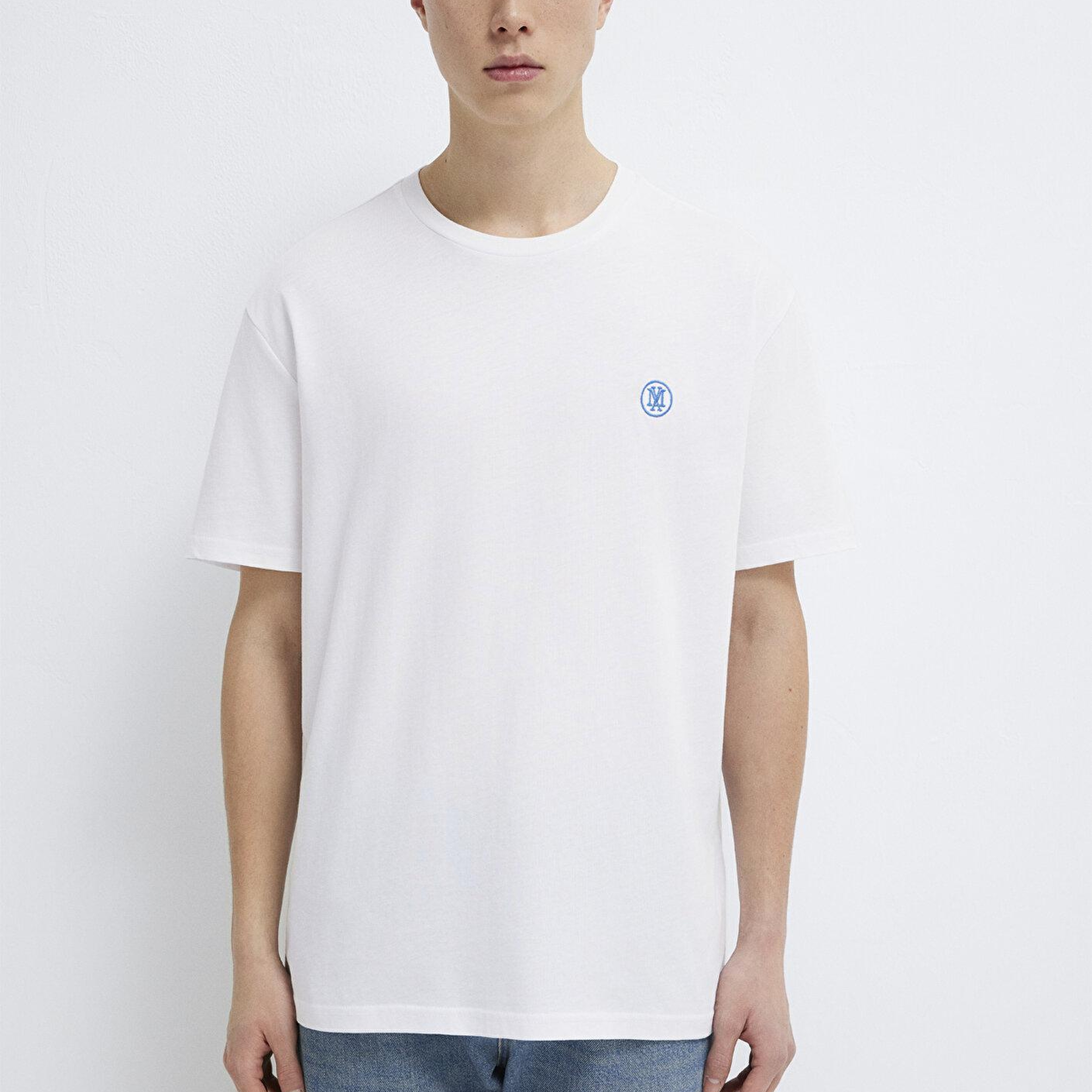 Mavi Mavi Logo İşlemeli Beyaz Basic Tişört Loose Fit / Bol Rahat Kesim 067074-620