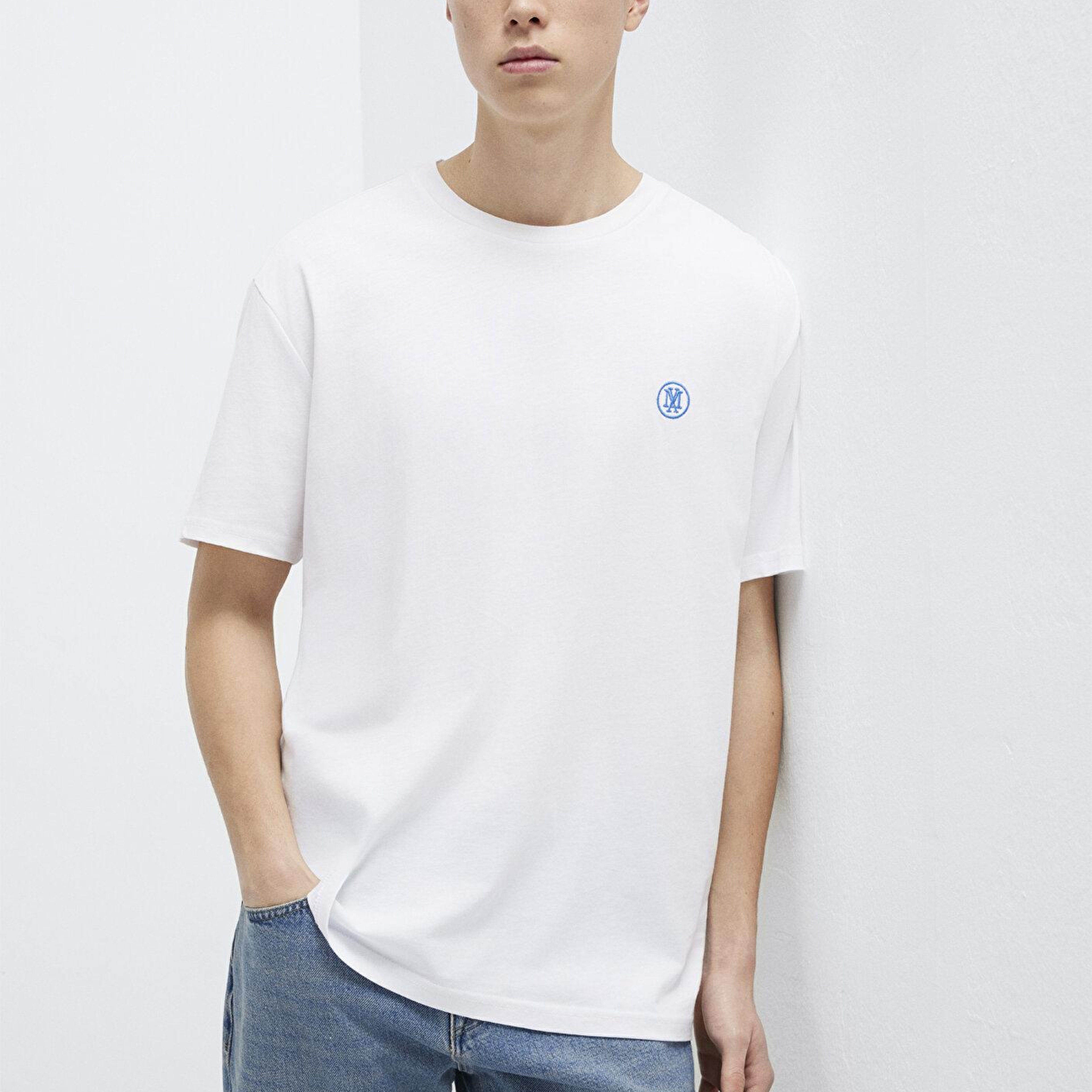 Mavi Mavi Logo İşlemeli Beyaz Basic Tişört Loose Fit / Bol Rahat Kesim 067074-620