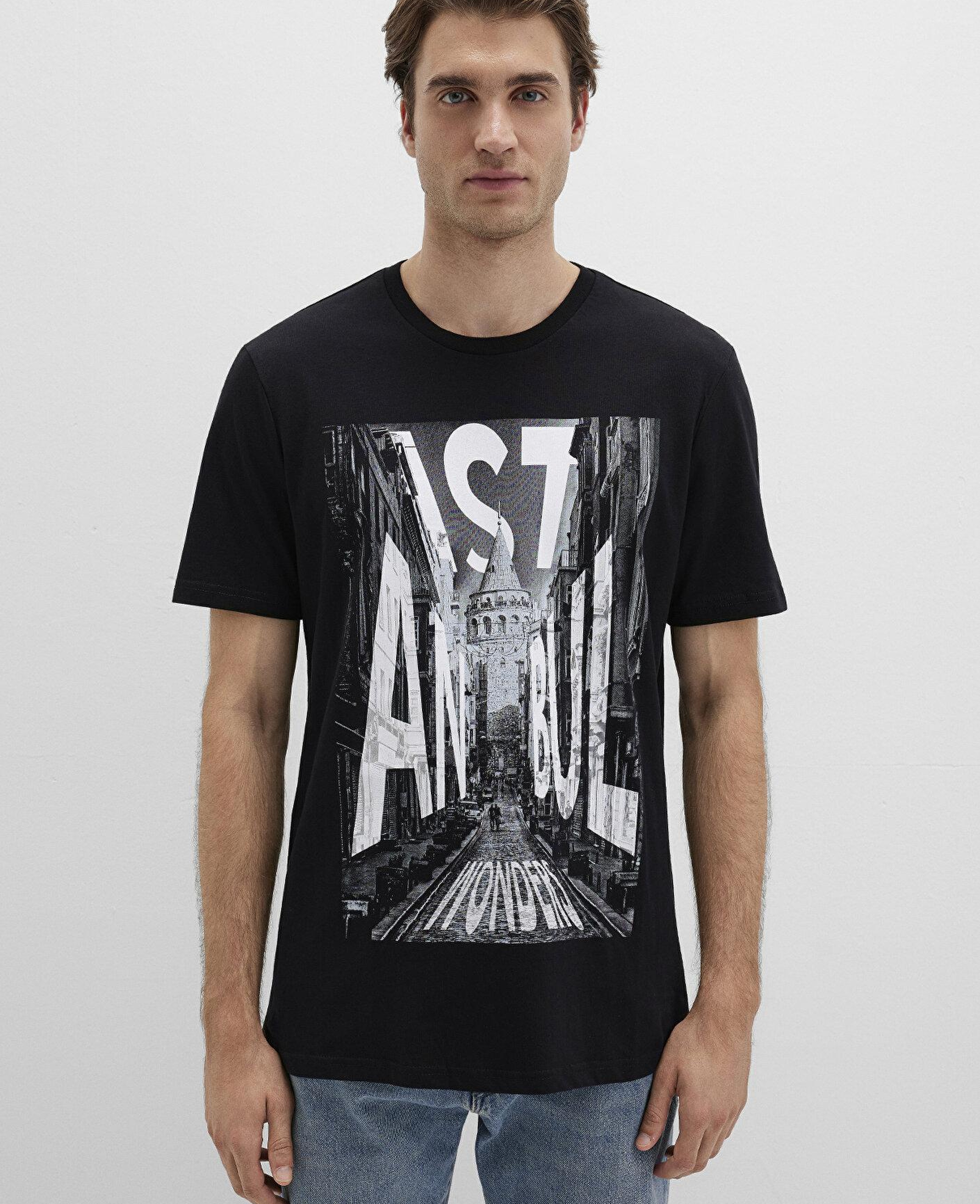 Mavi İstanbul Galata Baskılı Siyah Tişört Slim Fit / Dar Kesim 067053-900