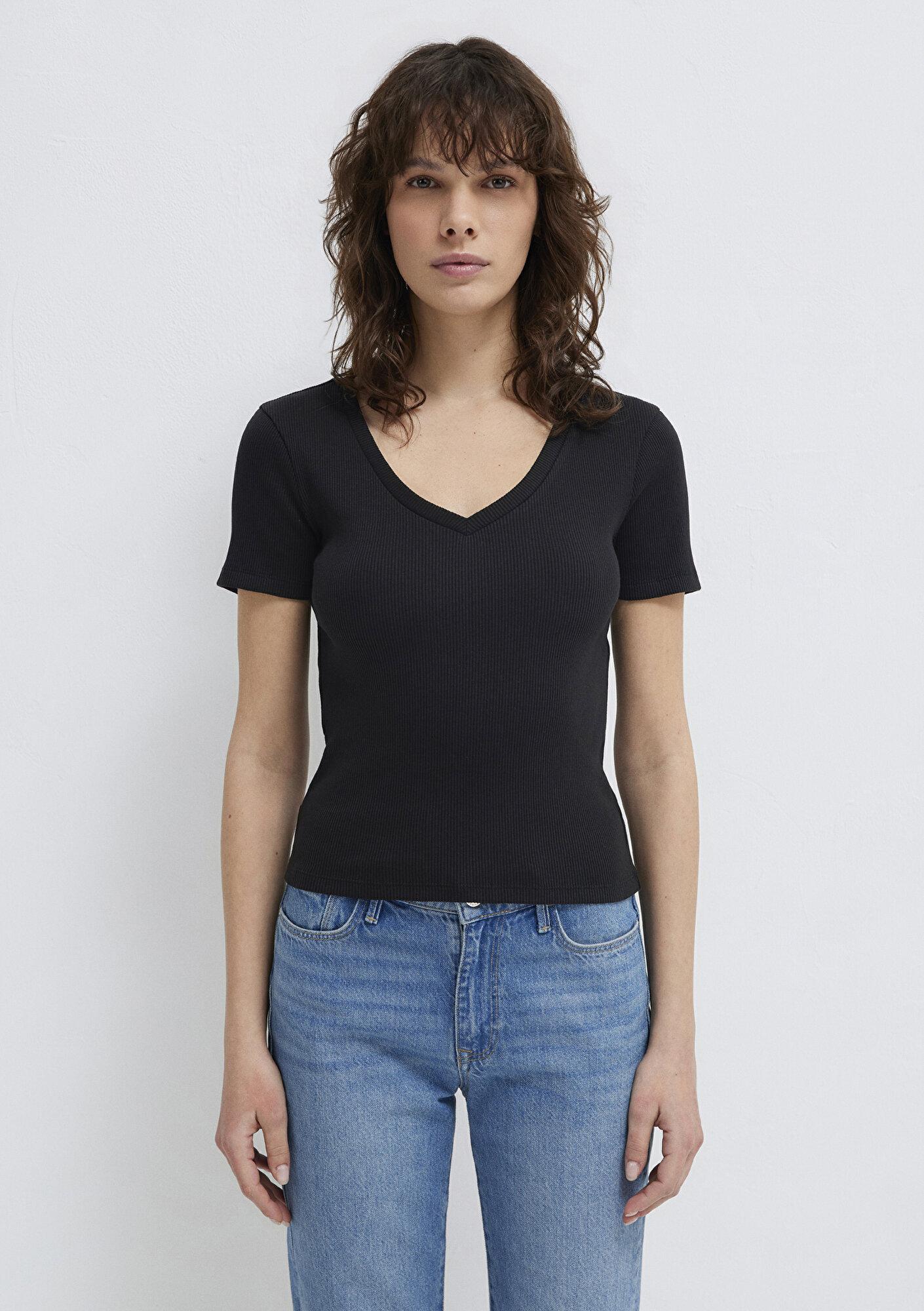 Mavi Siyah Basic V Yaka Tişört Fitted / Vücuda Oturan Kesim 1601040-900