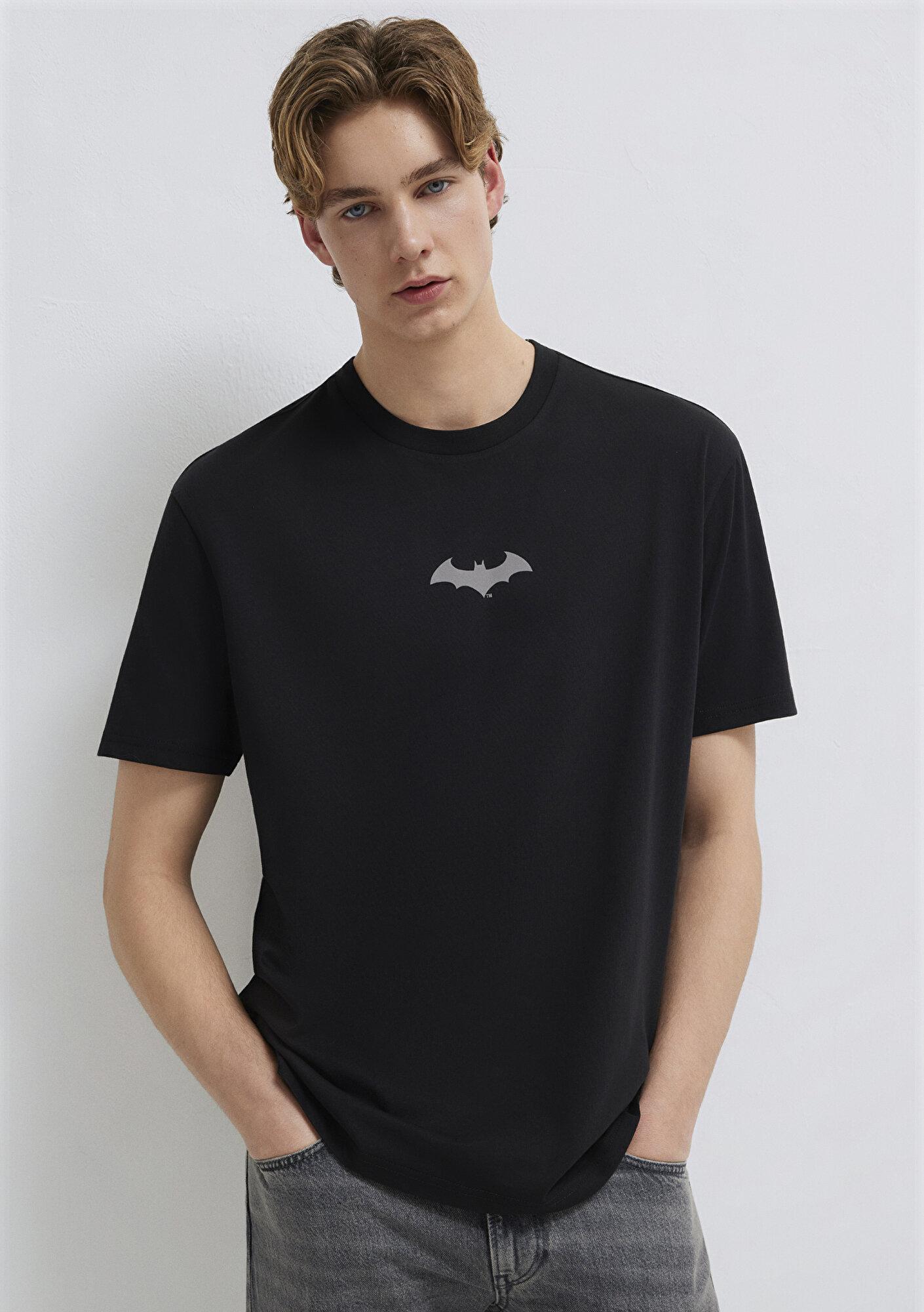 Mavi Batman Baskılı Siyah Tişört Loose Fit / Bol Rahat Kesim 066878-900