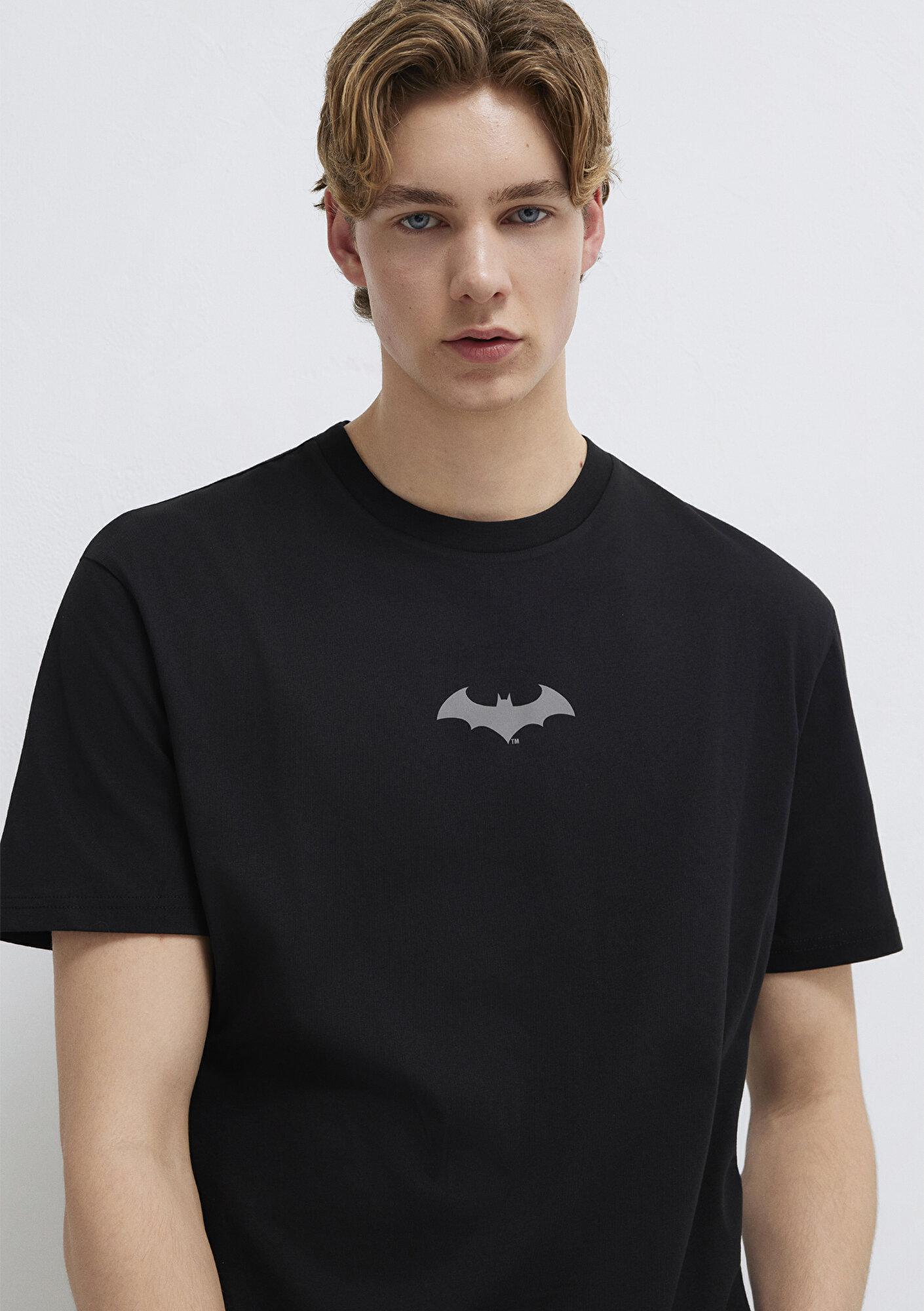 Mavi Batman Baskılı Siyah Tişört Loose Fit / Bol Rahat Kesim 066878-900