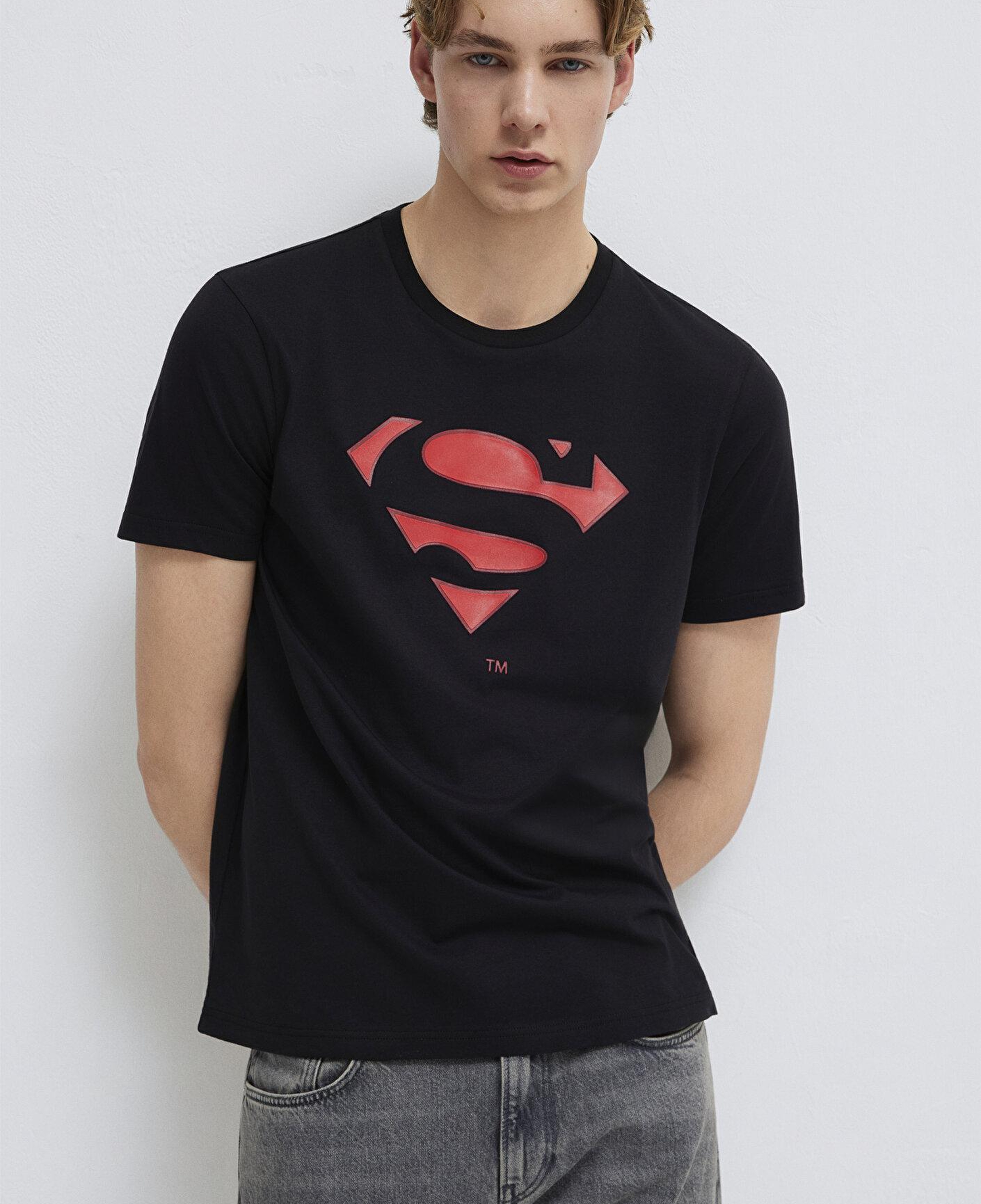 Mavi Superman Baskılı Siyah Tişört Slim Fit / Dar Kesim 066875-900
