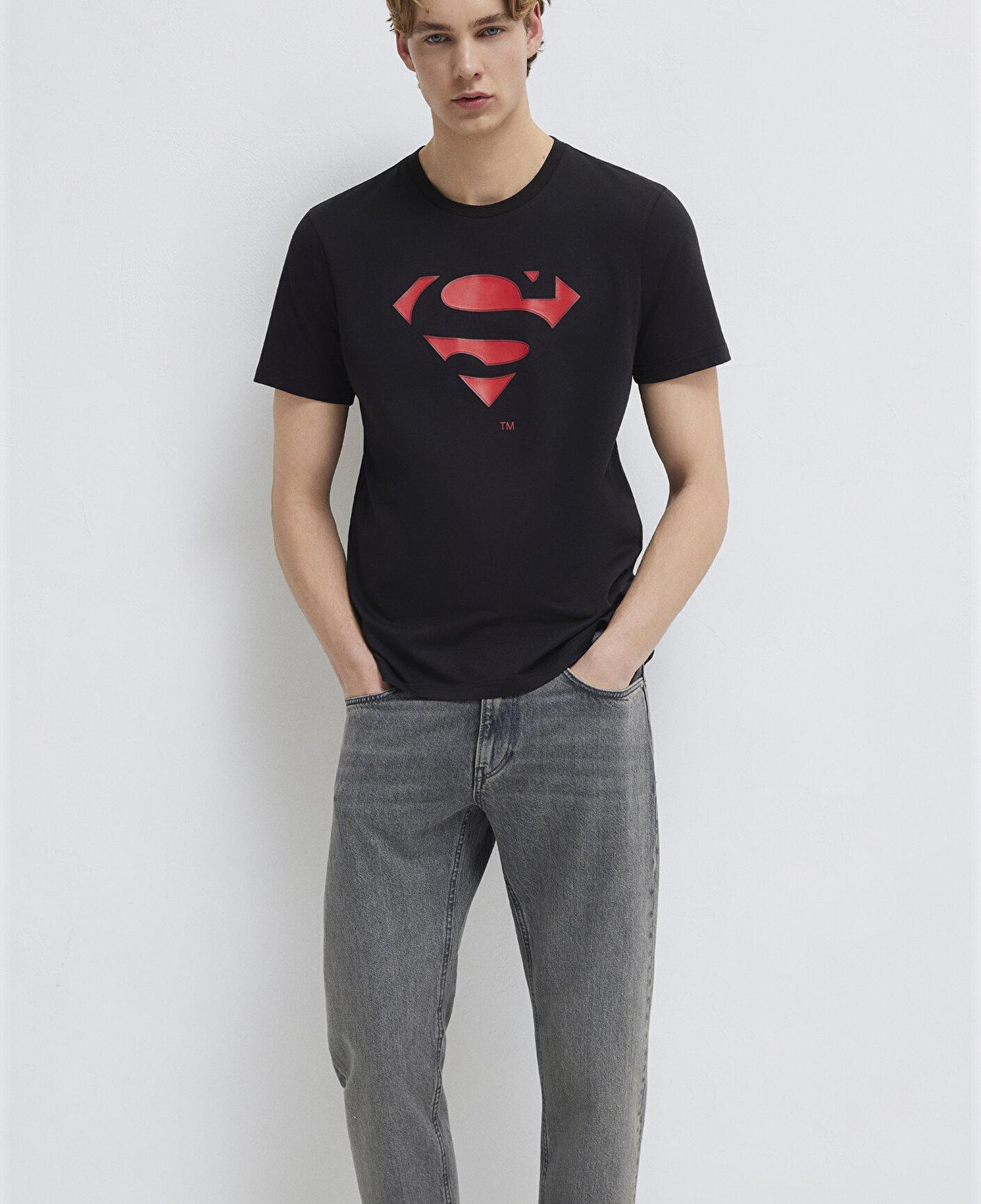 Mavi Superman Baskılı Siyah Tişört Slim Fit / Dar Kesim 066875-900