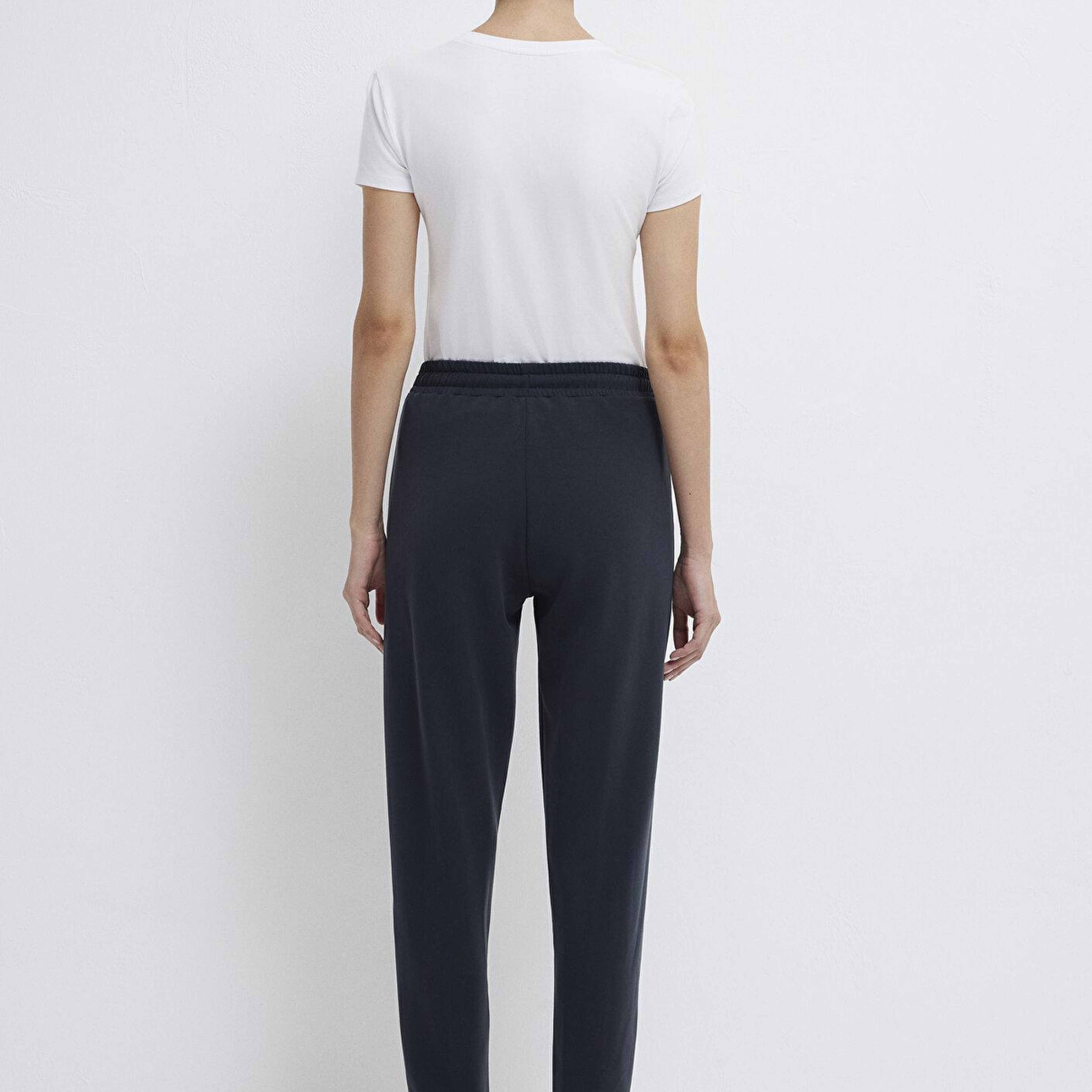 Mavi Soft-Premium Siyah (TENCEL™) Modal Karışımlı Eşofman Altı 1600453-900