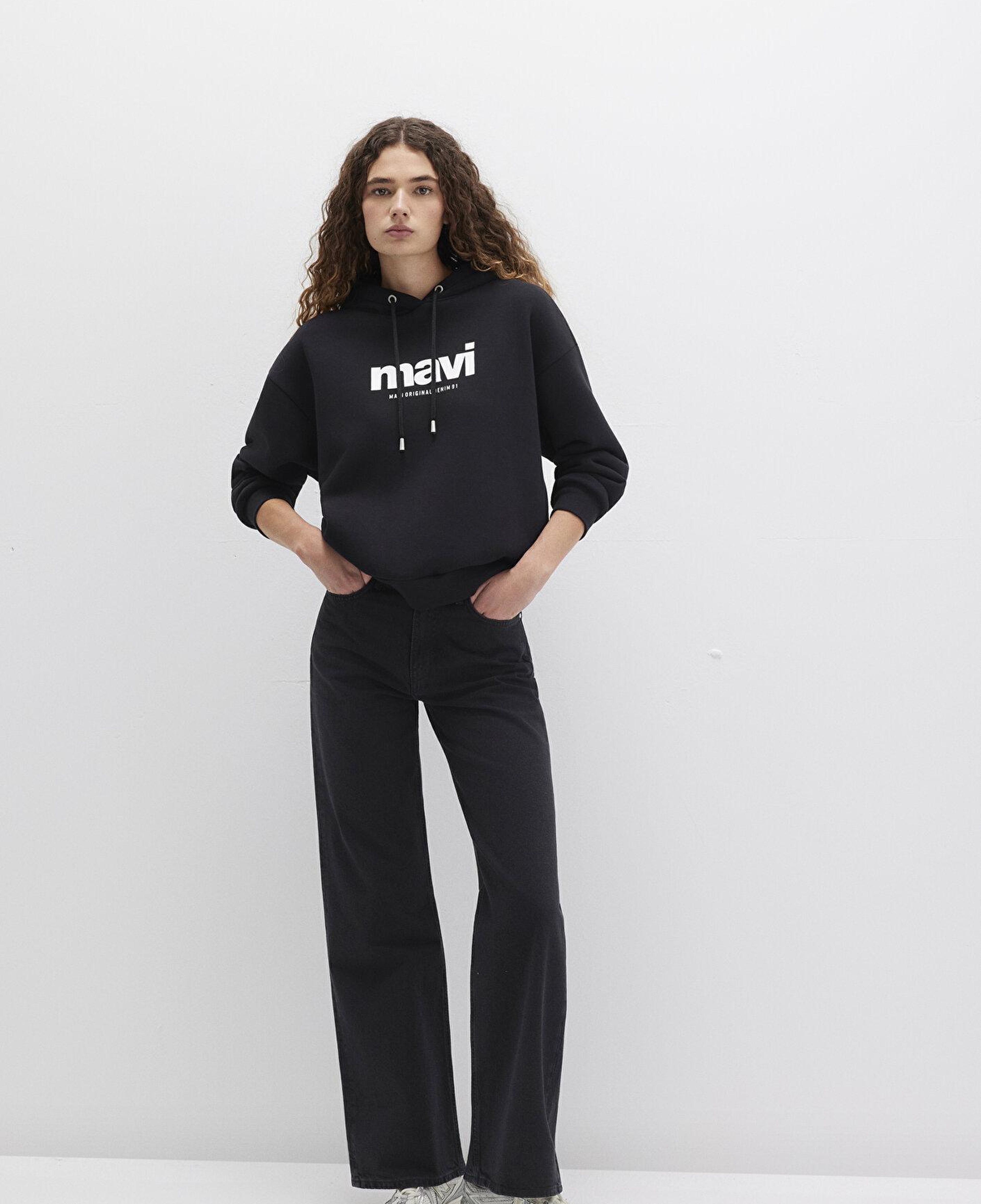 Mavi Mavi Logo Baskılı Kapüşonlu Siyah Sweatshirt 168334-900