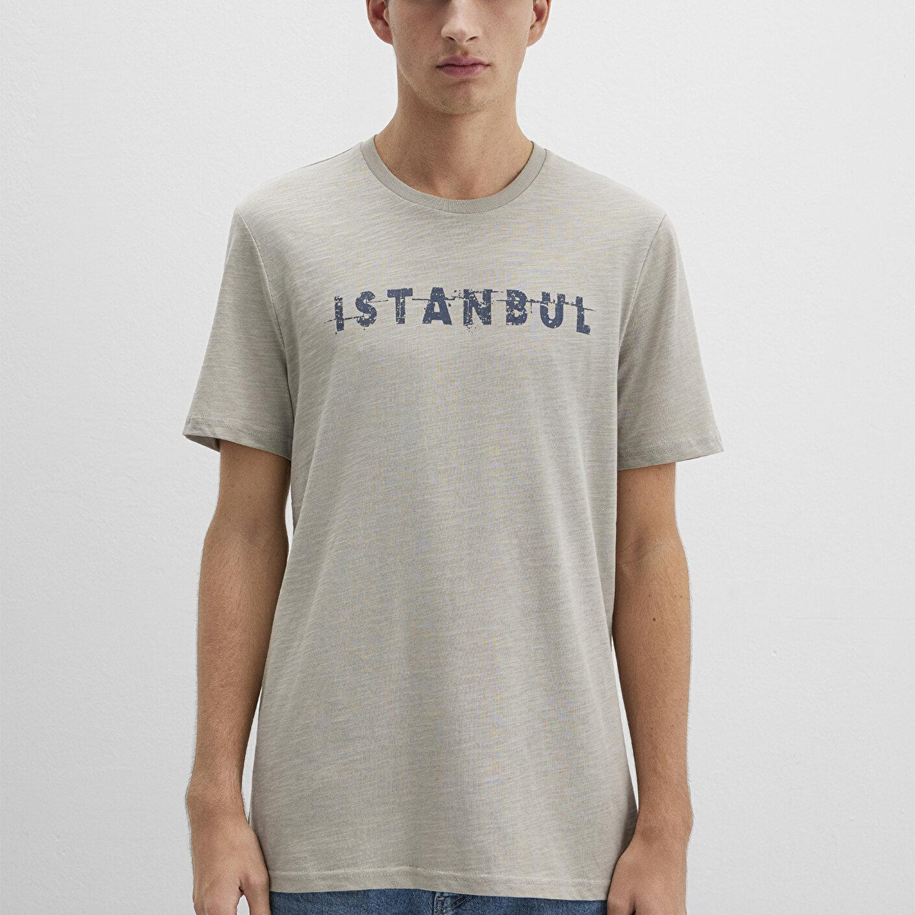 Mavi İstanbul Baskılı Bej Tişört Slim Fit / Dar Kesim 066282-31935
