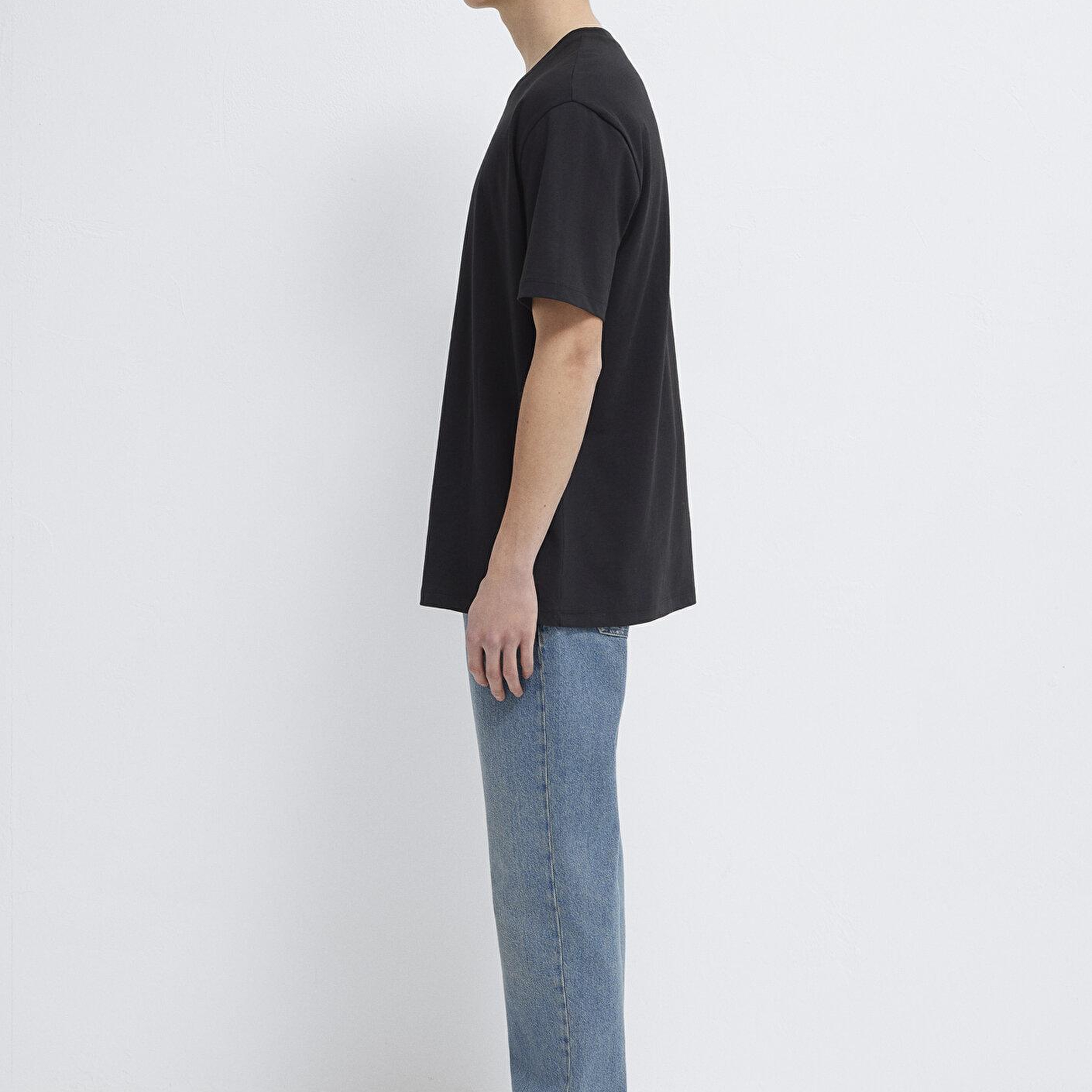 Mavi Siyah Basic Tişört Loose Fit / Bol Rahat Kesim 066249-900