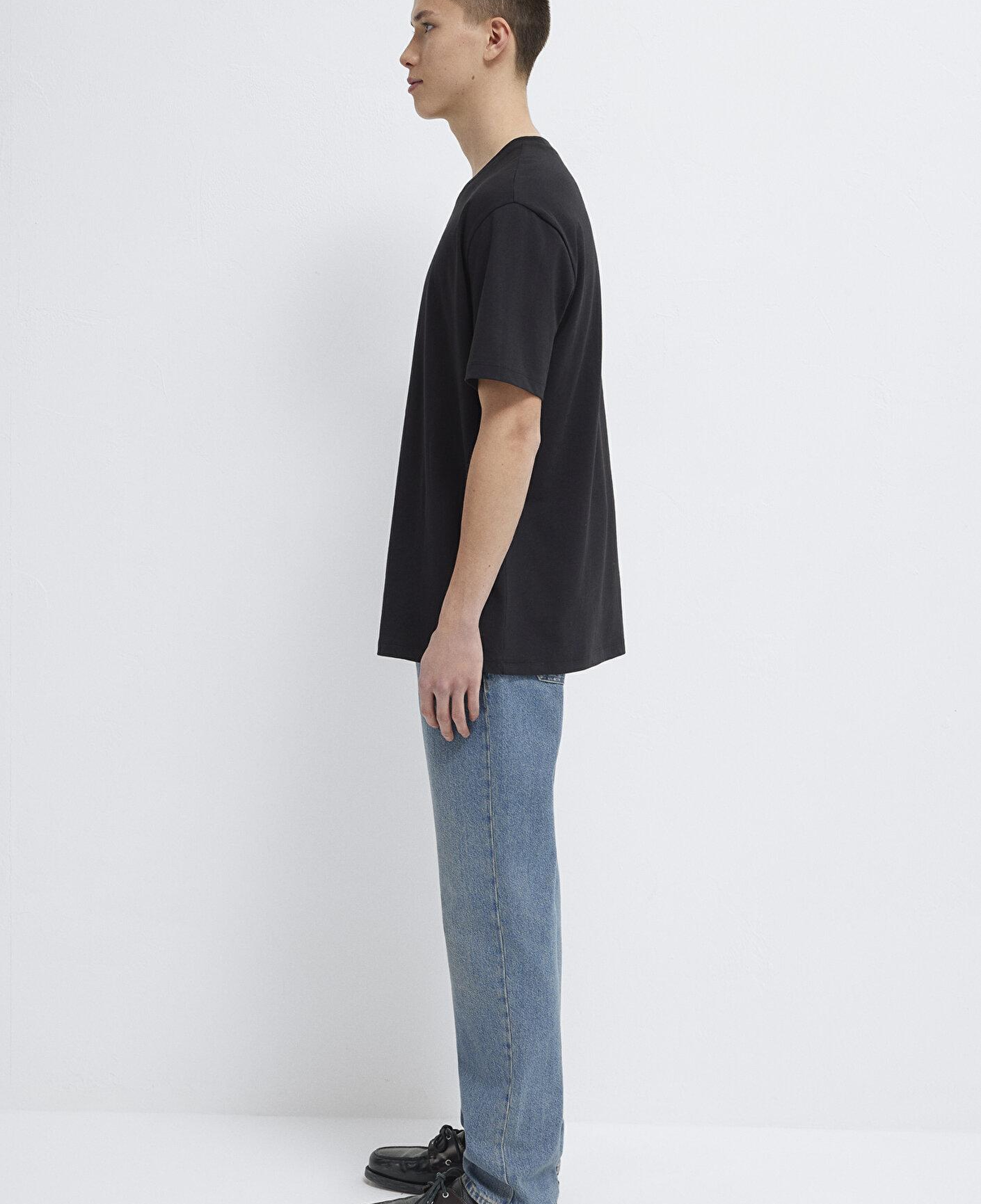 Mavi Siyah Basic Tişört Loose Fit / Bol Rahat Kesim 066249-900