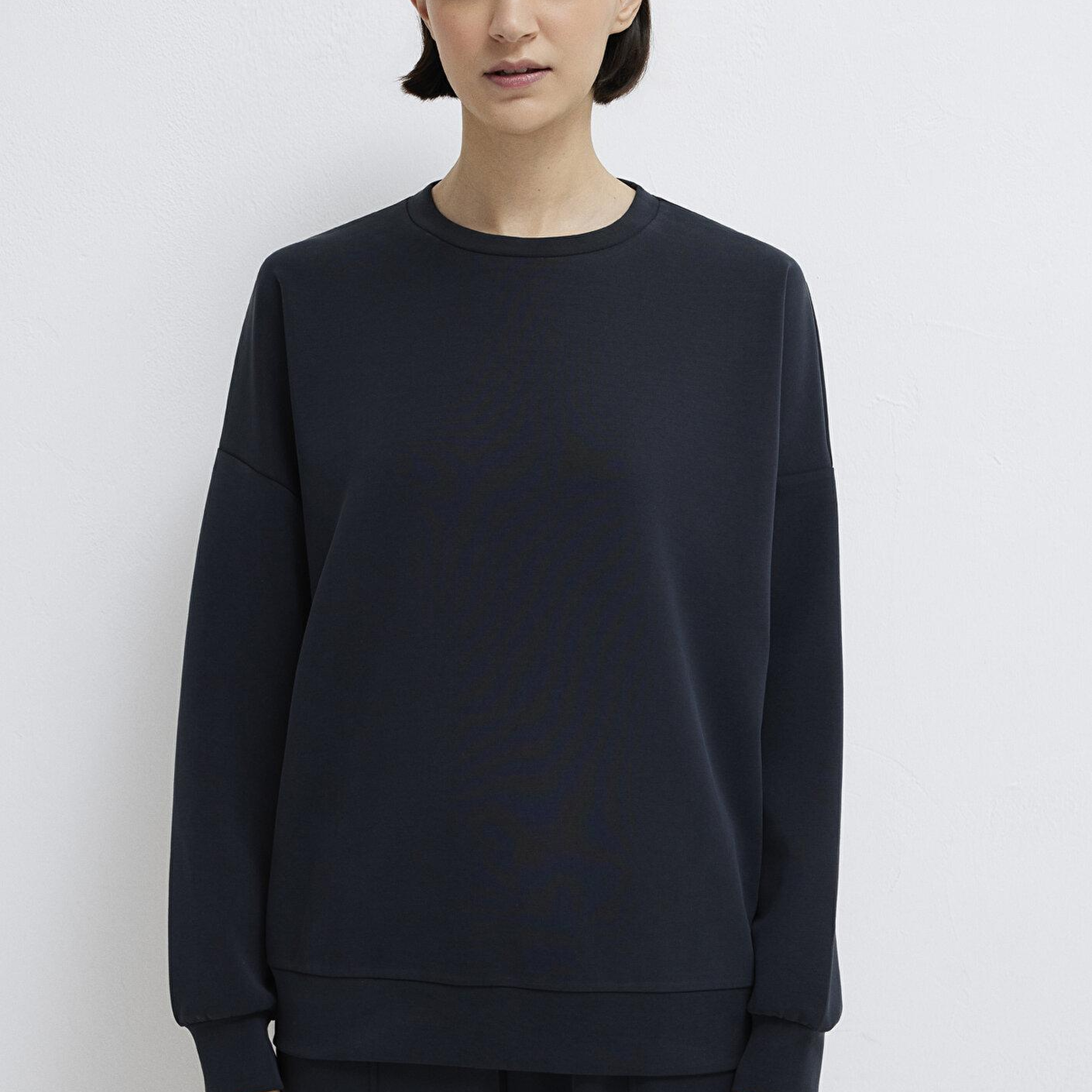 Mavi Soft-Premium Siyah (TENCEL™) Modal Karışımlı Sweatshirt 168837-900