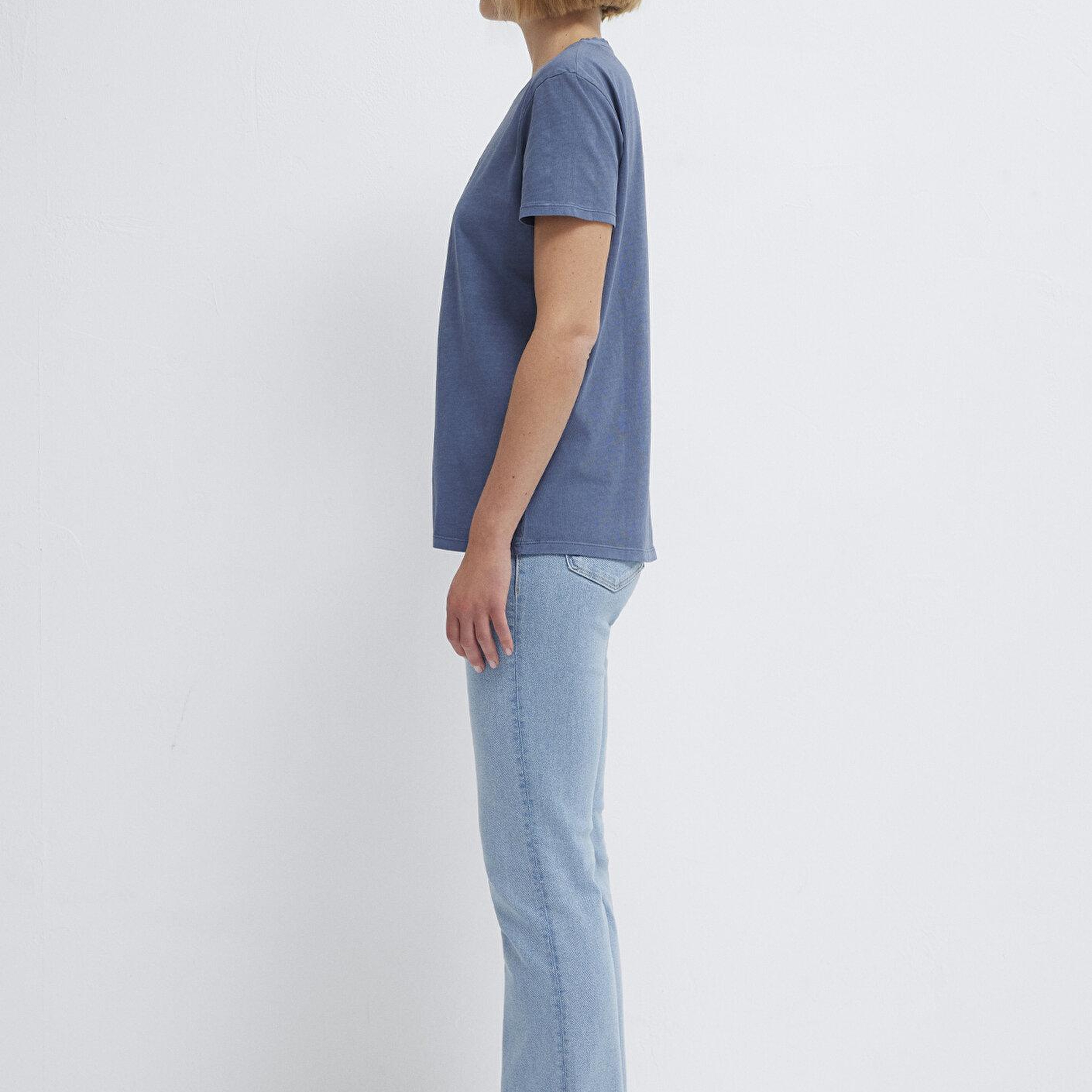 Mavi Kelebek Baskılı Lacivert İstanbul Tişört Regular Fit / Normal Kesim 168571-30233