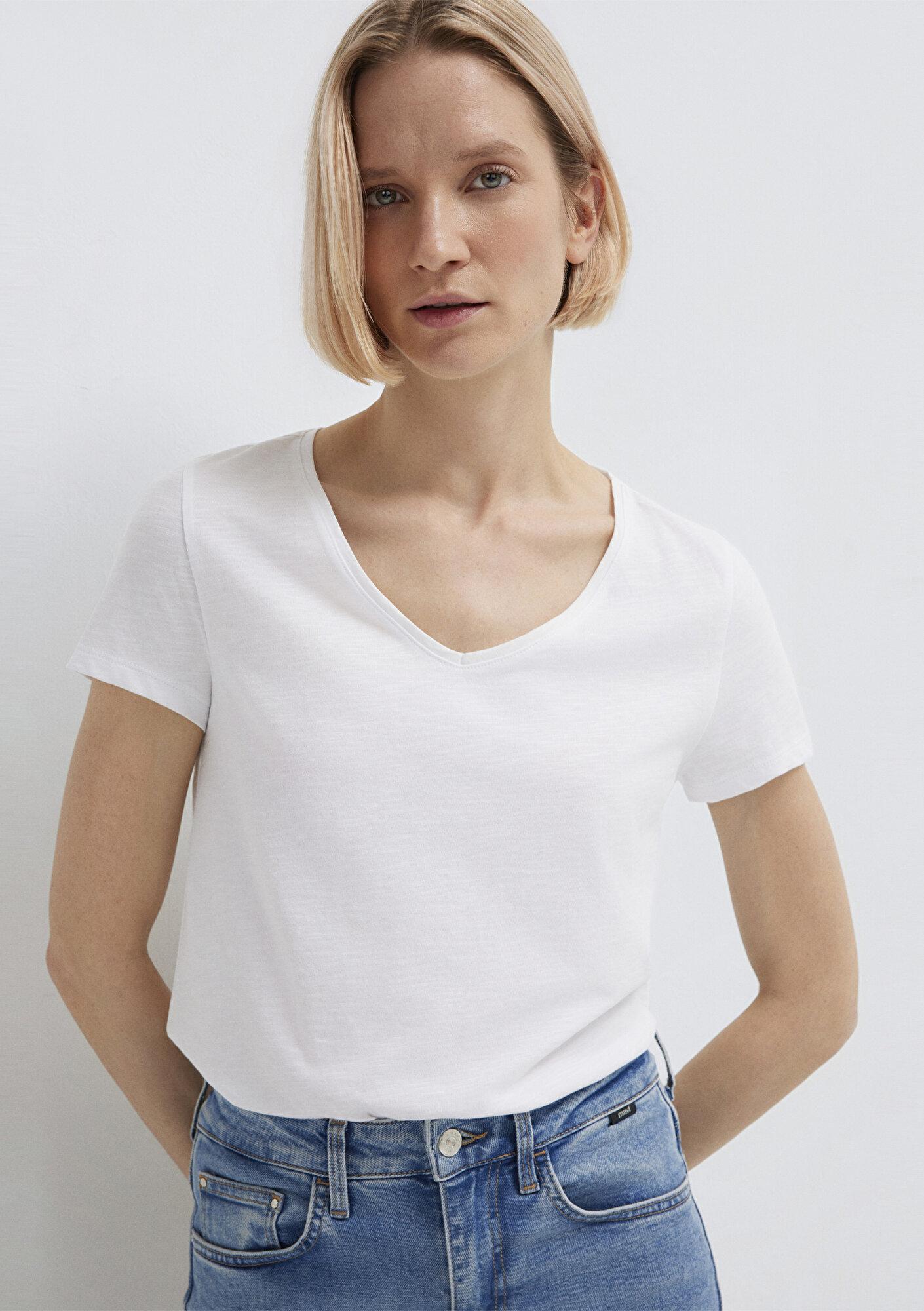 Mavi V Yaka Flamlı Beyaz Basic Tişört Slim Fit / Dar Kesim 168260-620
