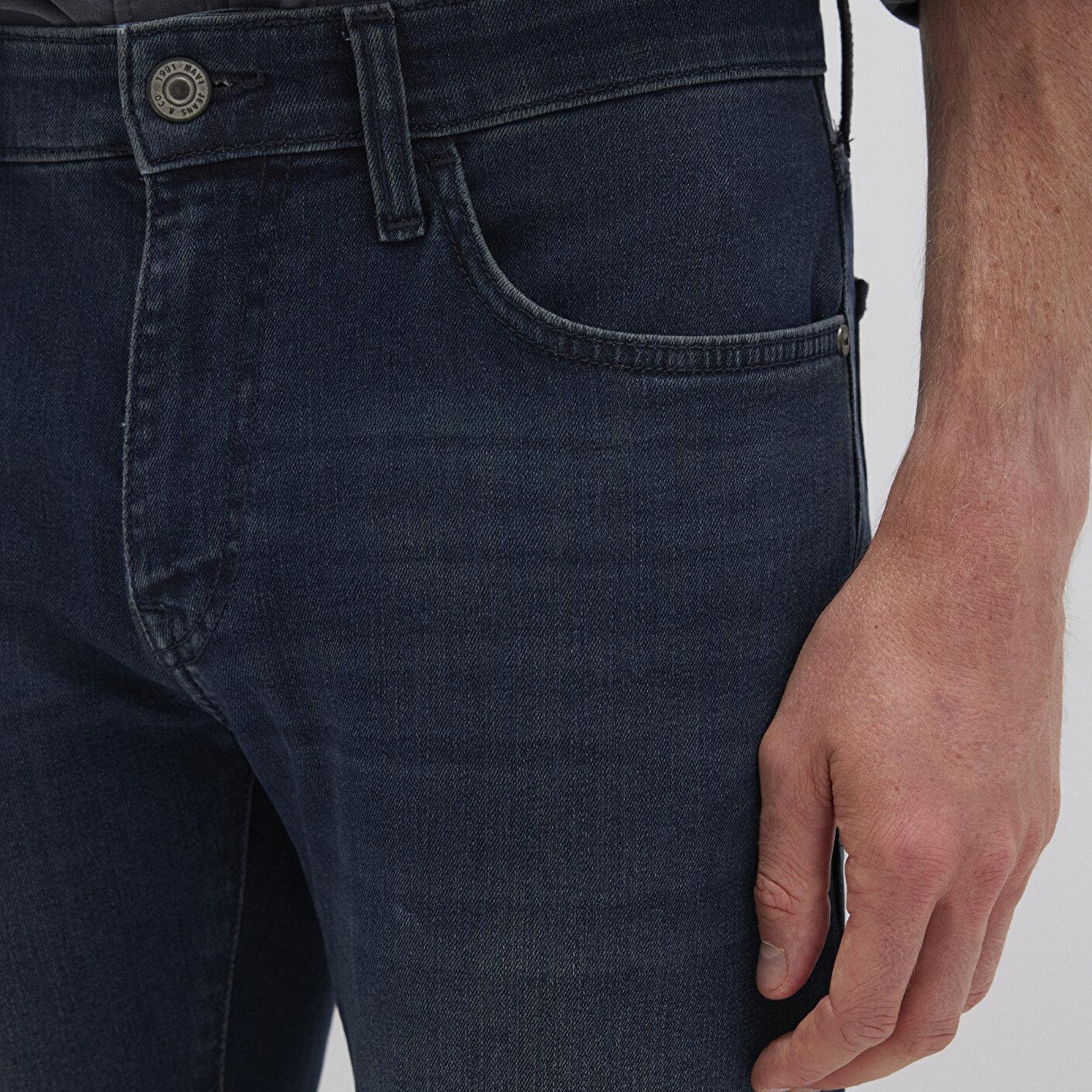 Mavi Jake Koyu Mavi Comfort Jean Pantolon 8842229786