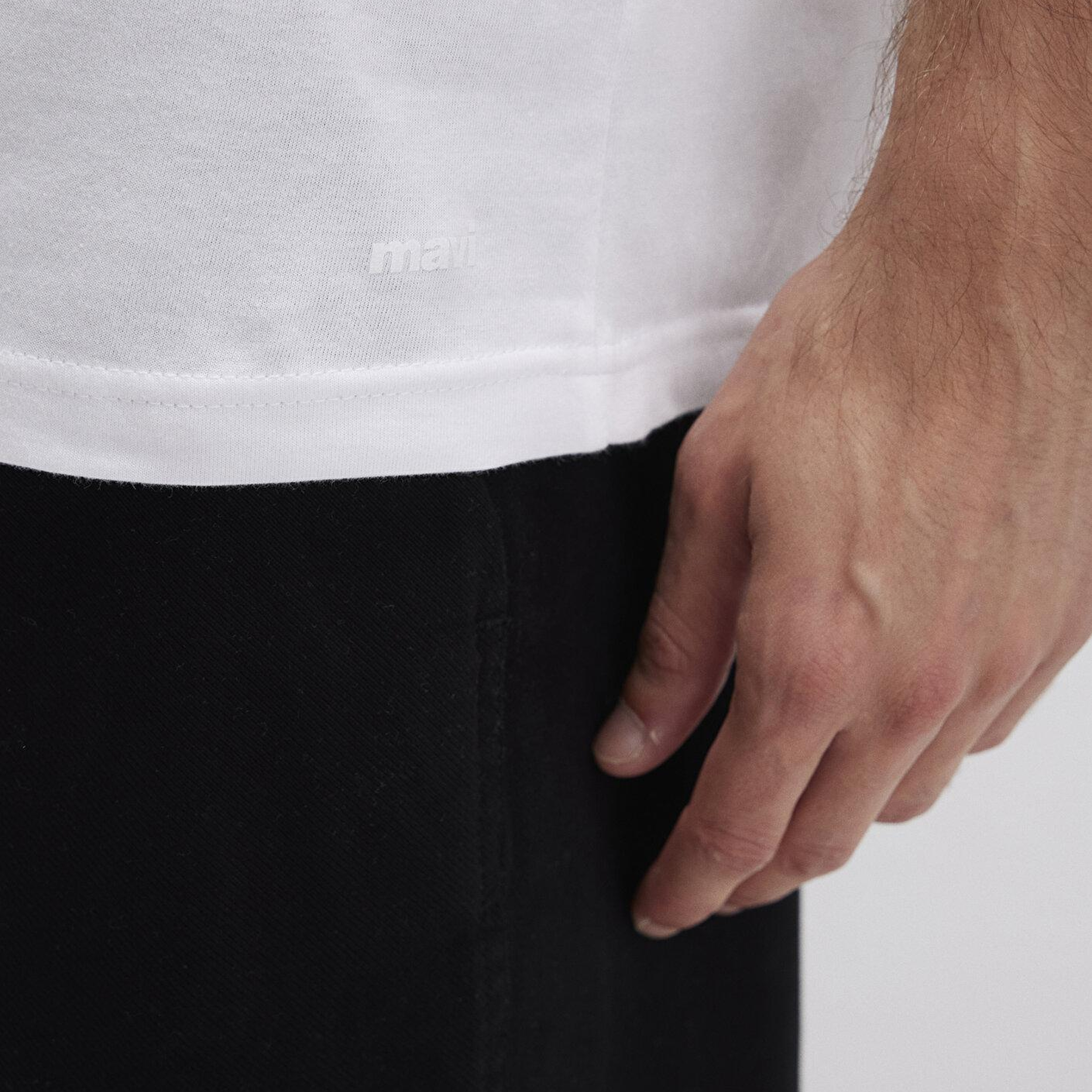 Mavi Beyaz Basic Tişört Slim Fit / Dar Kesim 065574-620