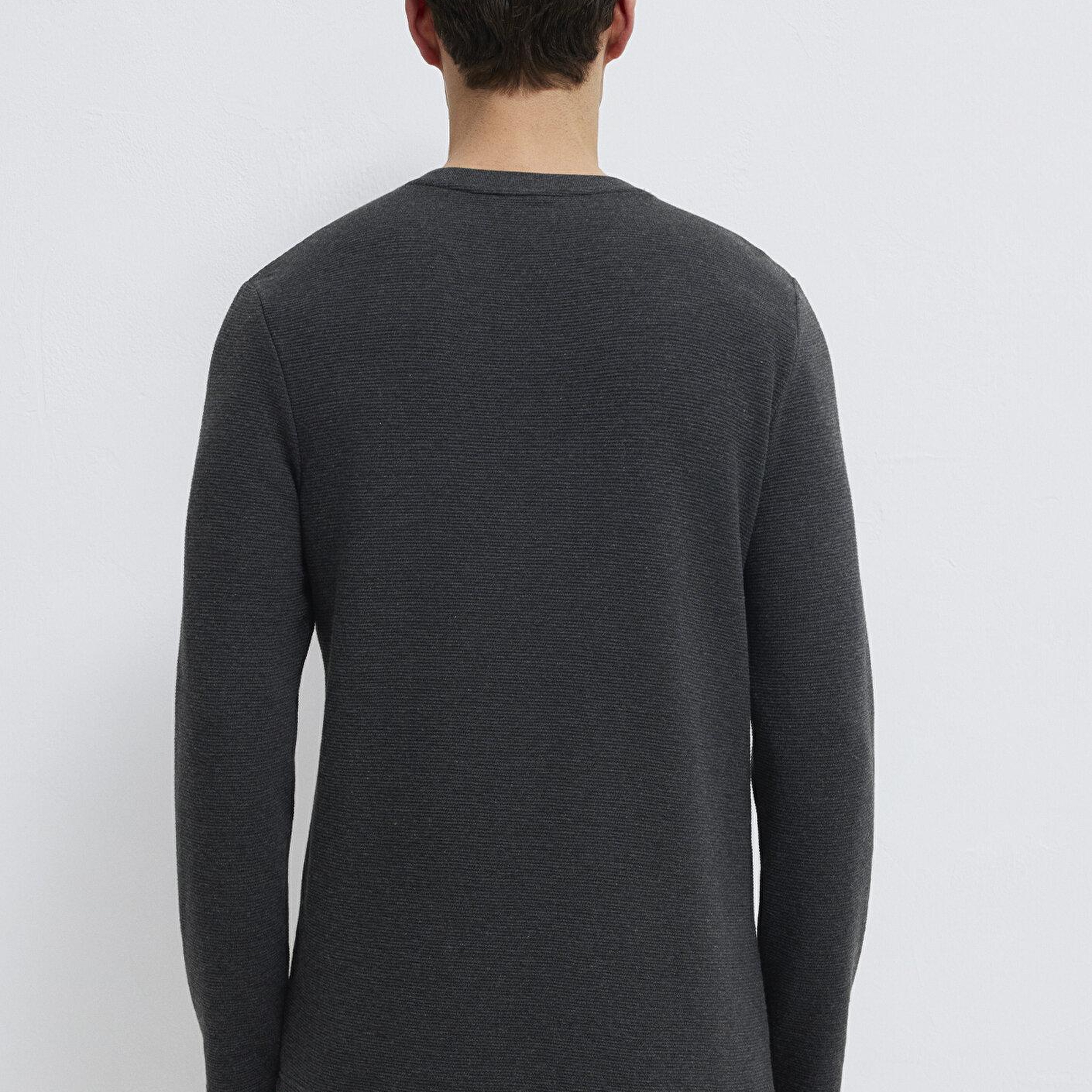 Mavi Uzun Kollu Dokulu Antrasit Tişört Slim Fit / Dar Kesim 064622-26834